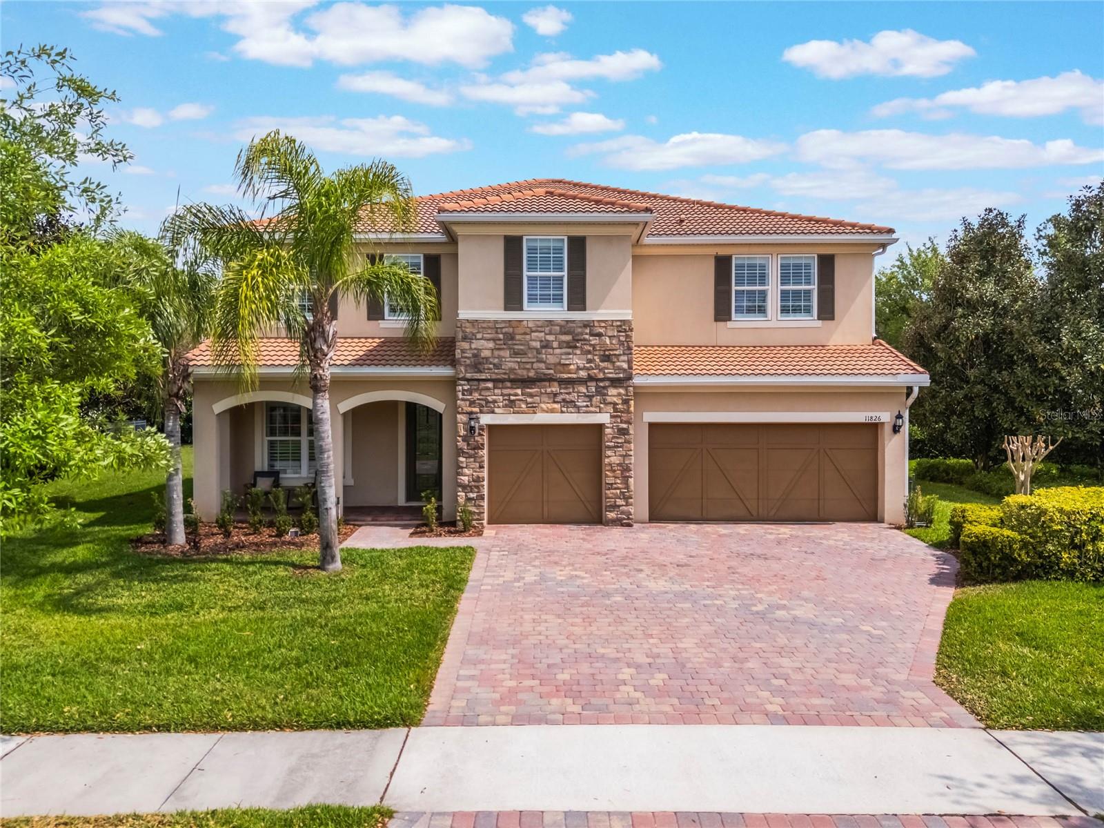 11826 FIORE DR