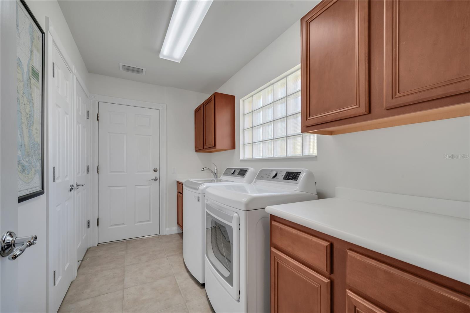 11908 KAJETAN LN