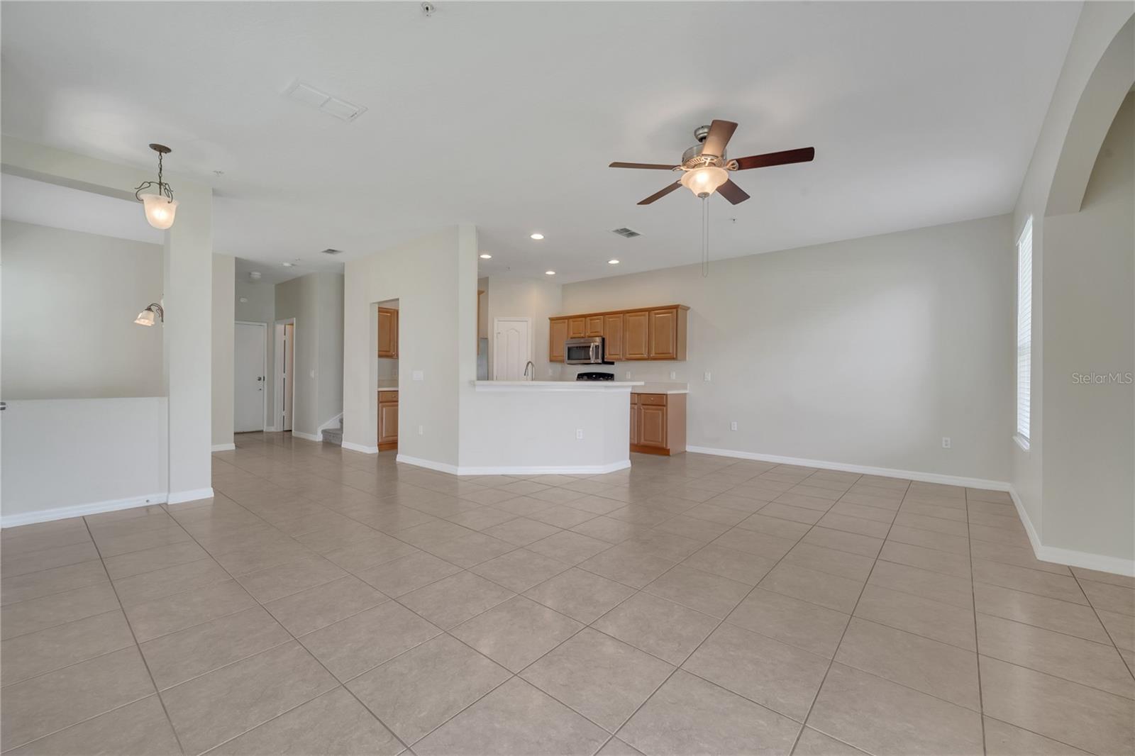 6408 S GOLDENROD RD #4C