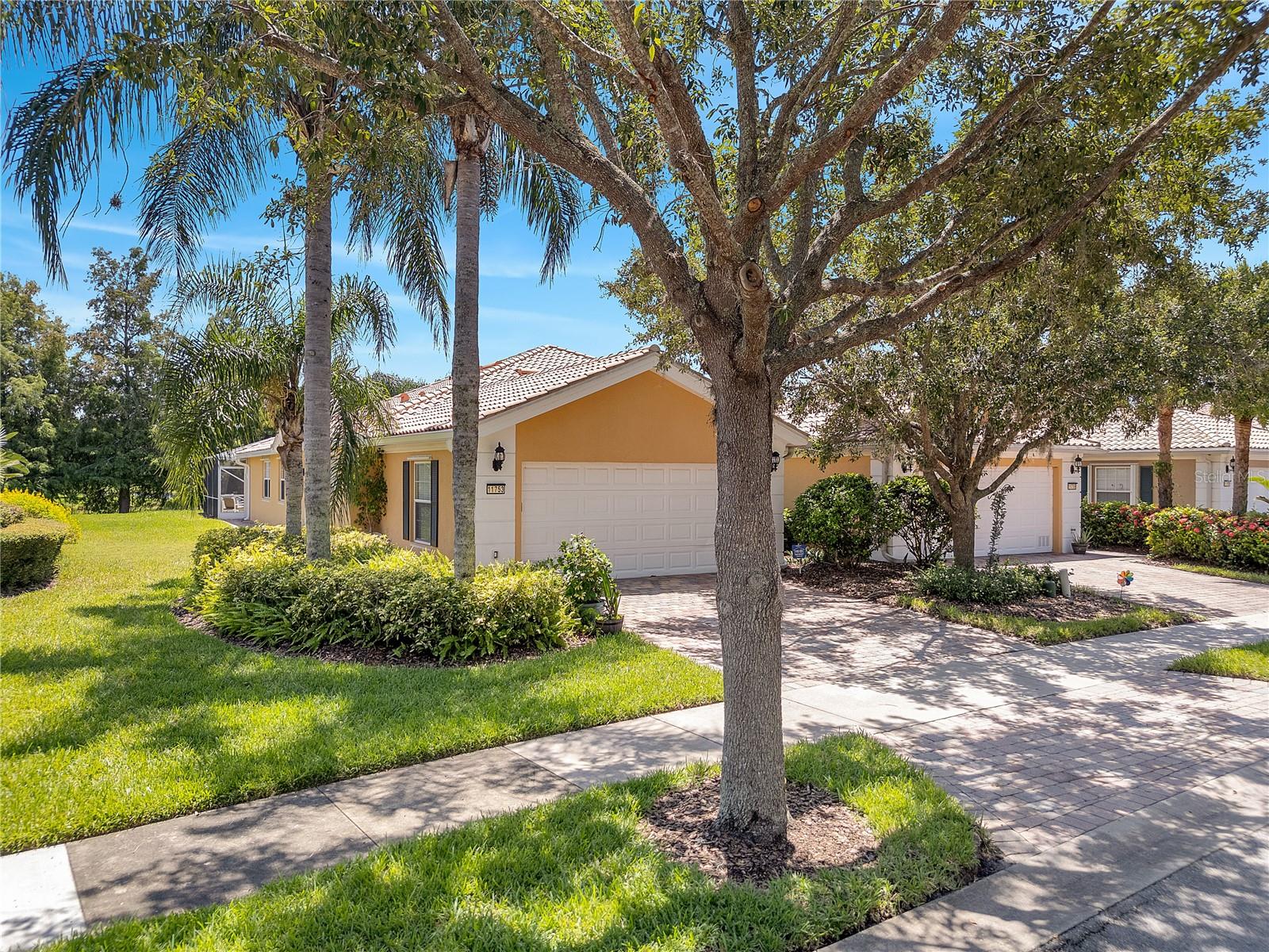11753 FAN TAIL LN