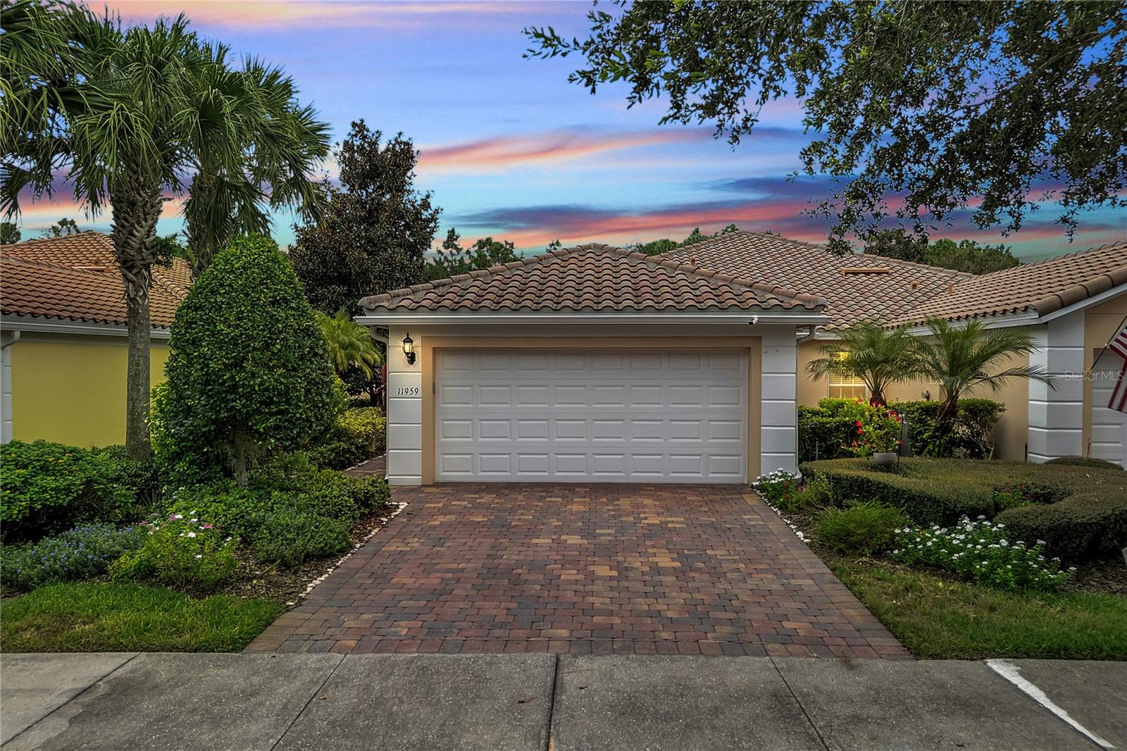 11959 FIORE DR