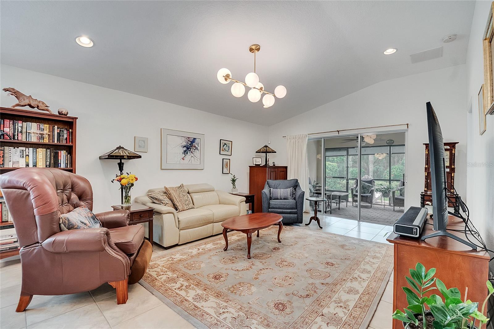 11959 FIORE DR