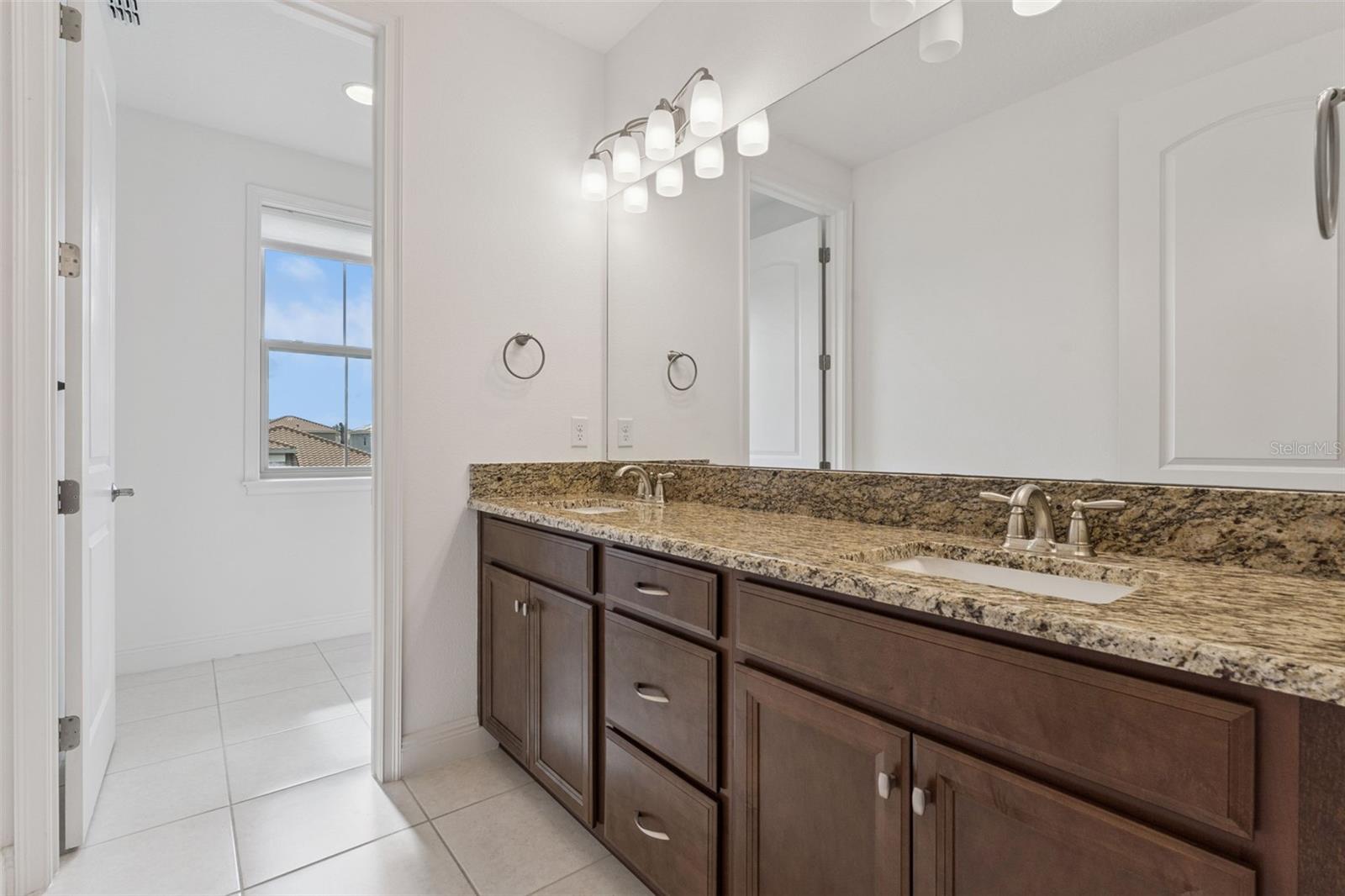 13169 BROMBOROUGH DR