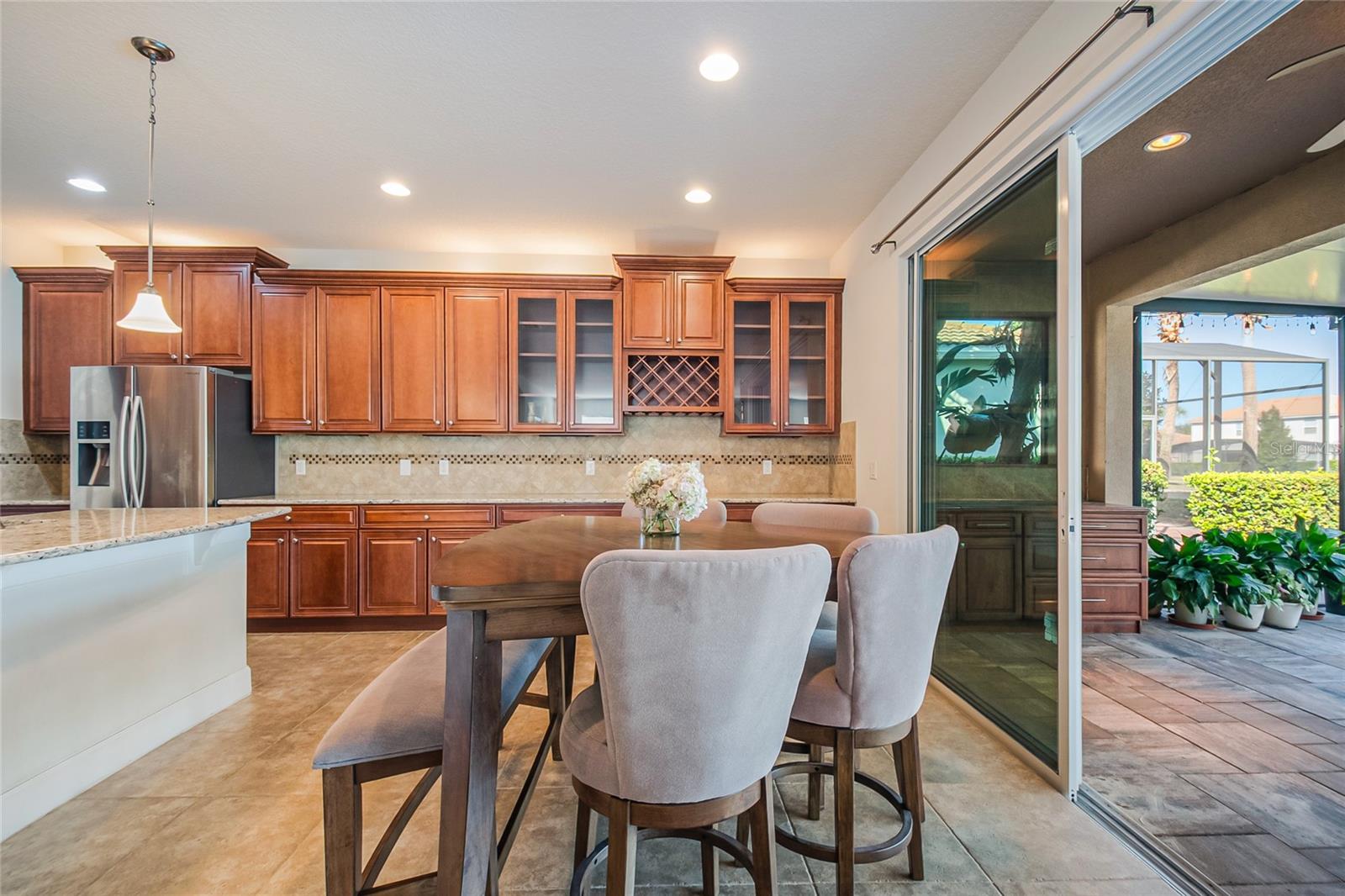12077 ULETA LN