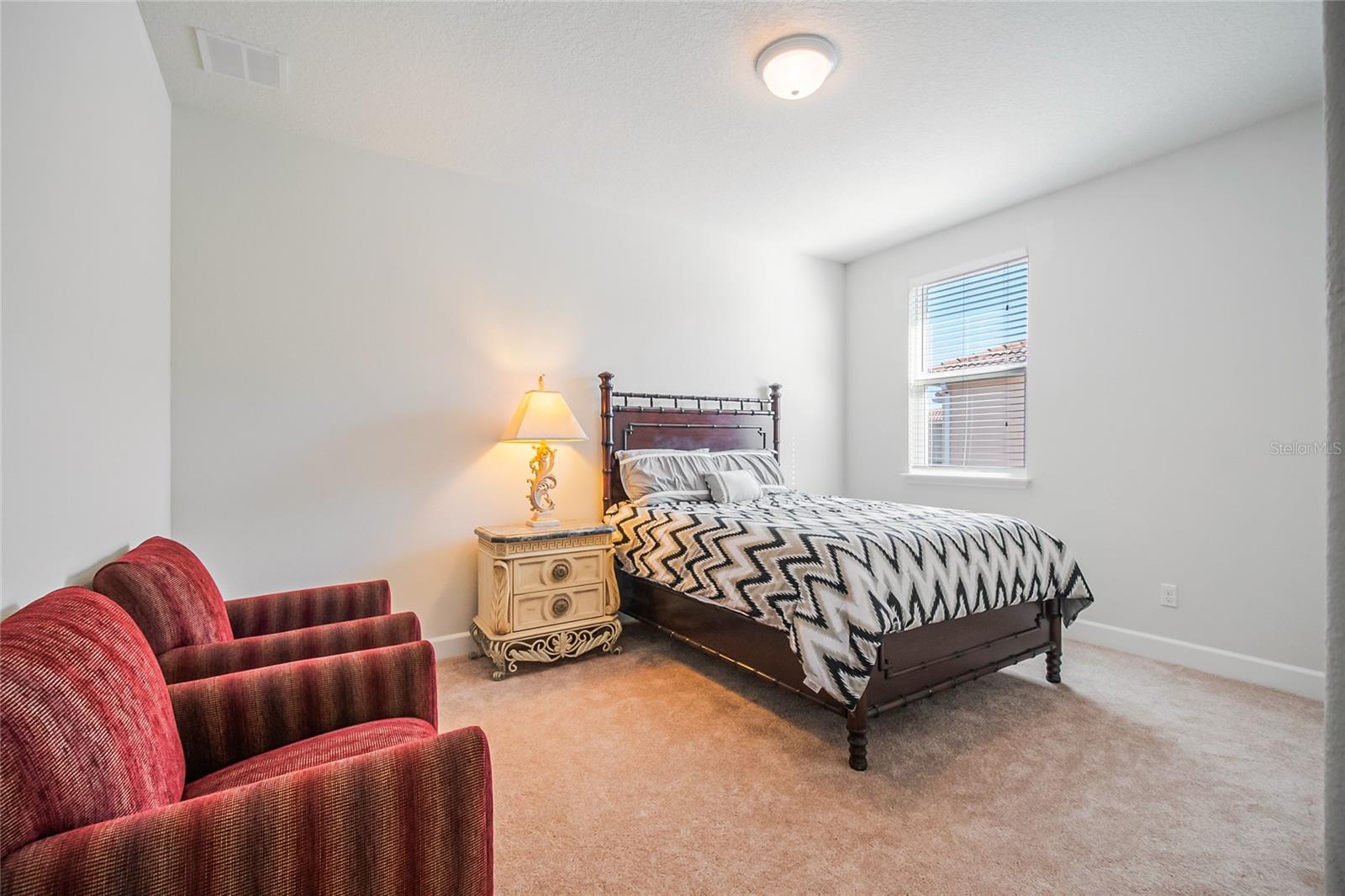 12077 ULETA LN