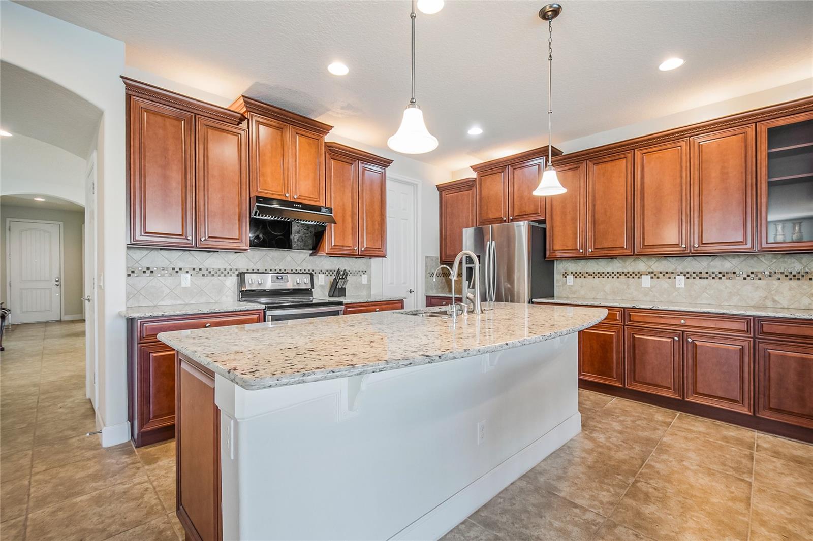 12077 ULETA LN