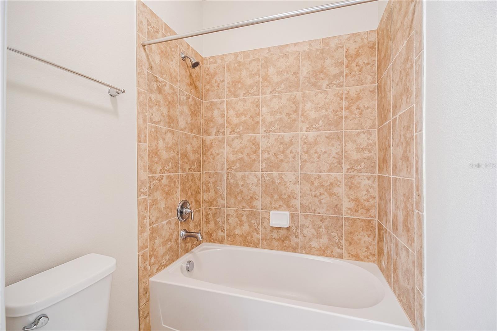 12077 ULETA LN