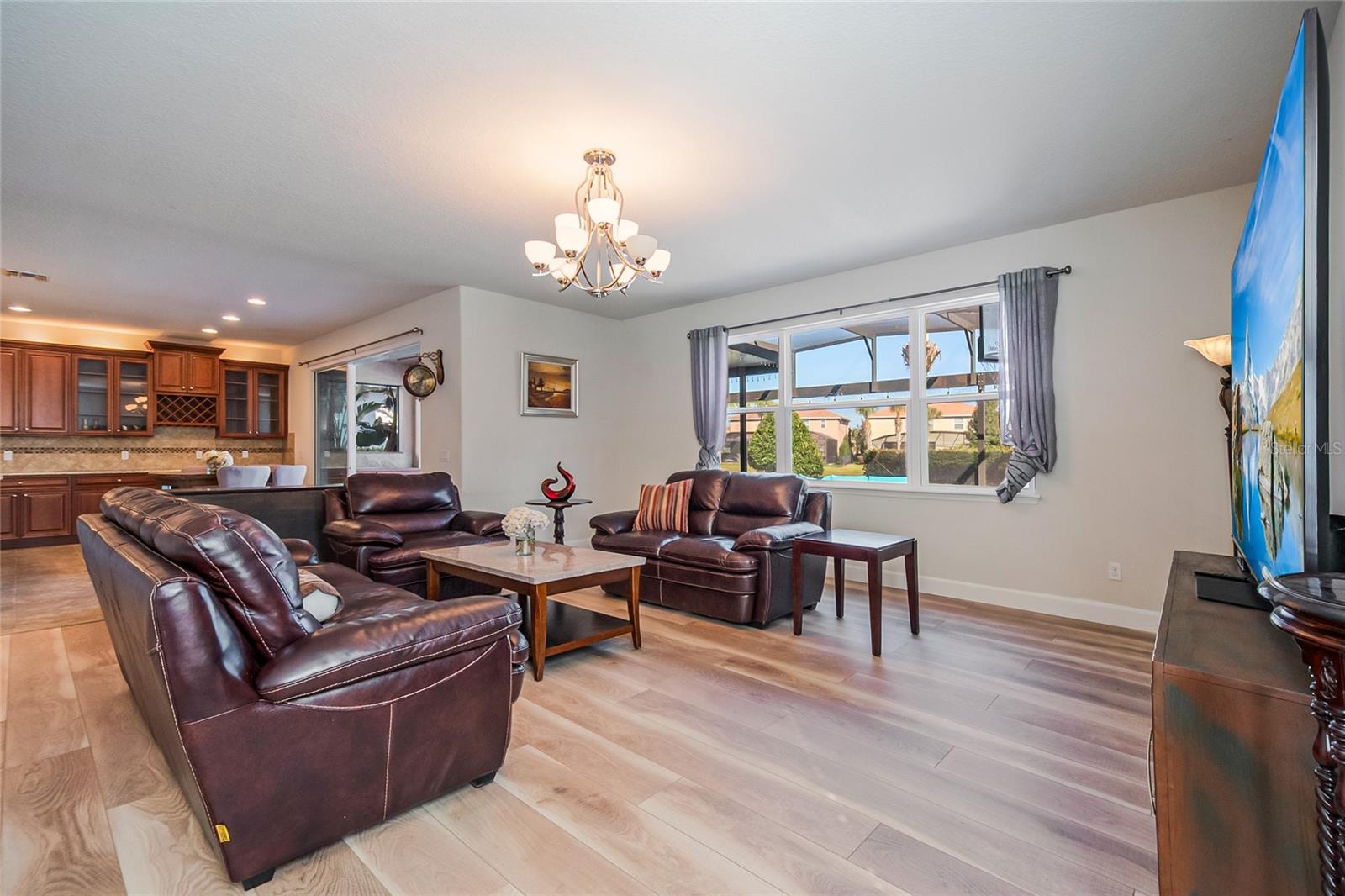 12077 ULETA LN