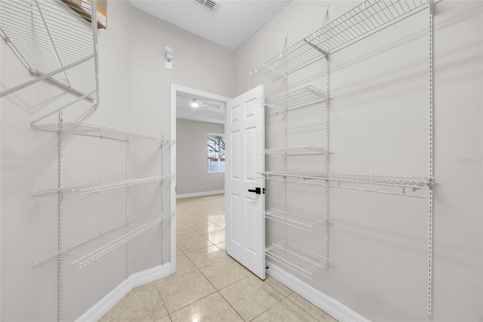 10354 STRATFORD POINTE AVE