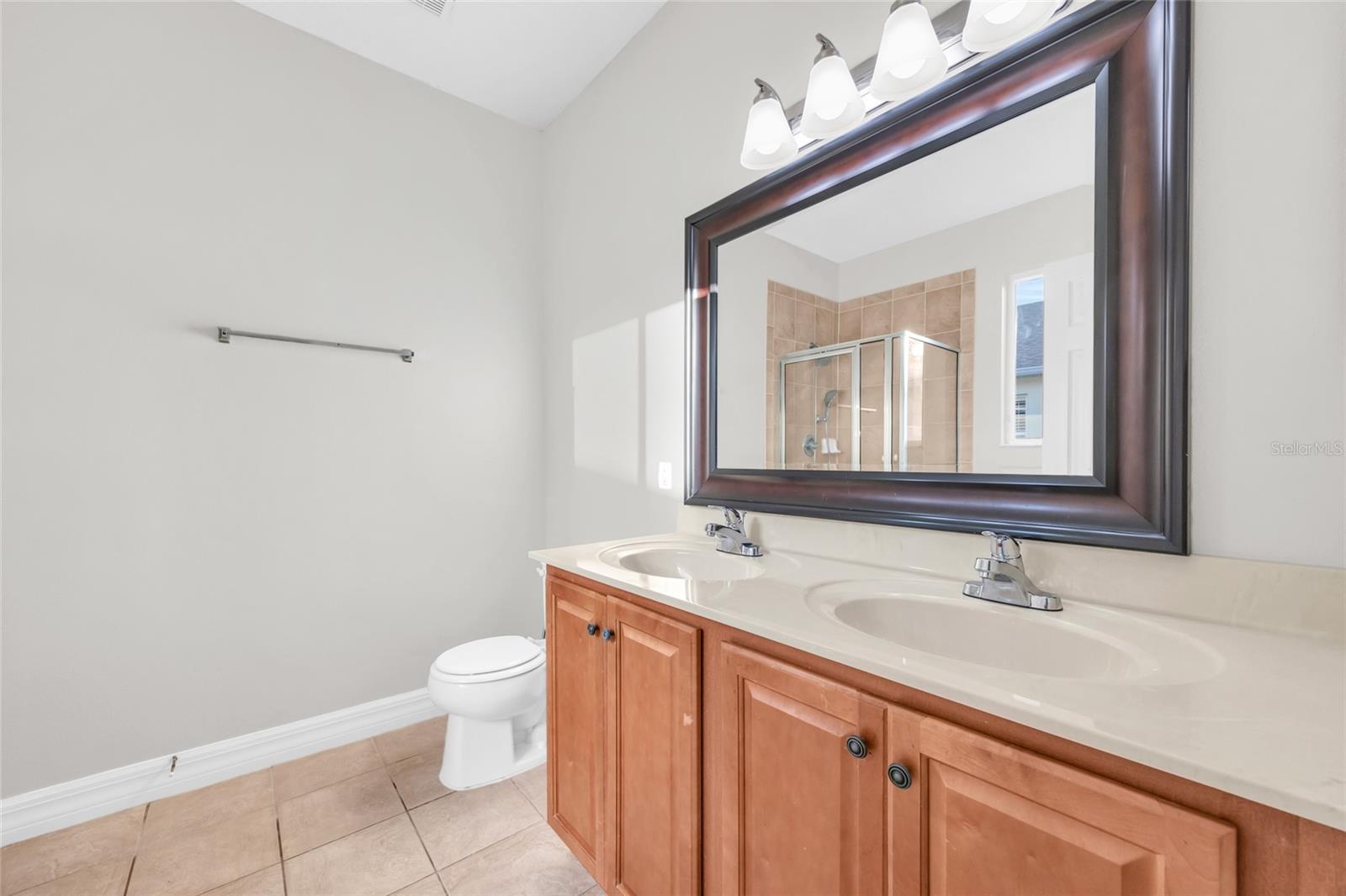 10354 STRATFORD POINTE AVE