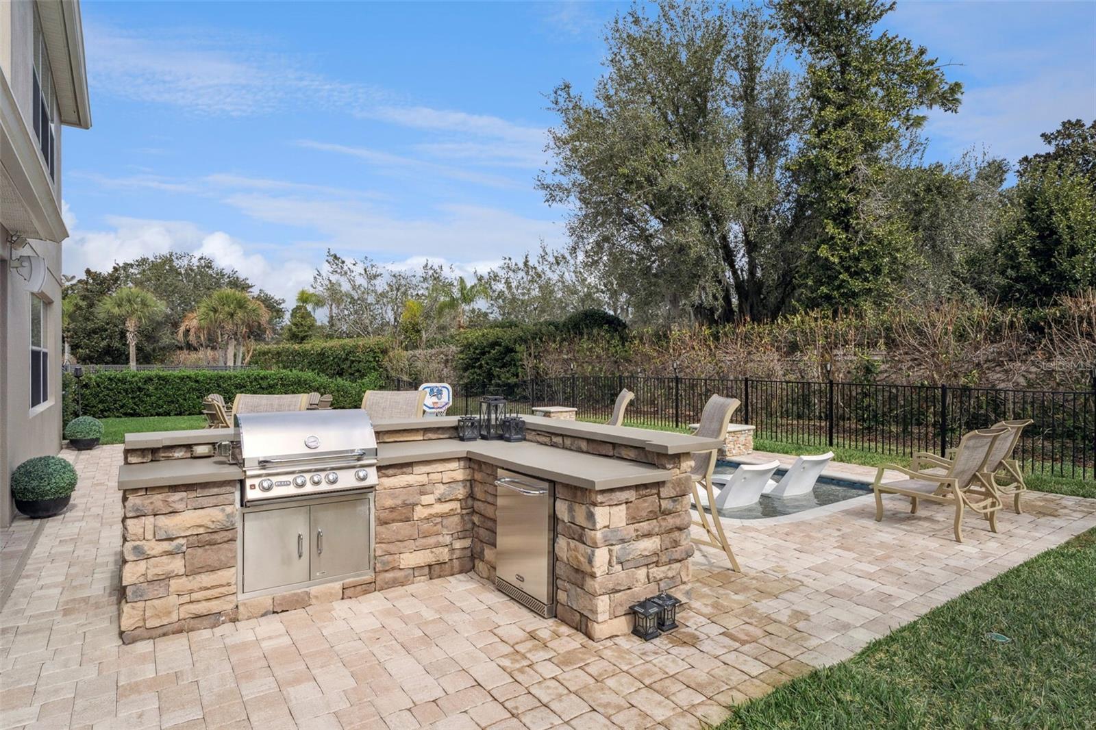 11818 FIORE DR