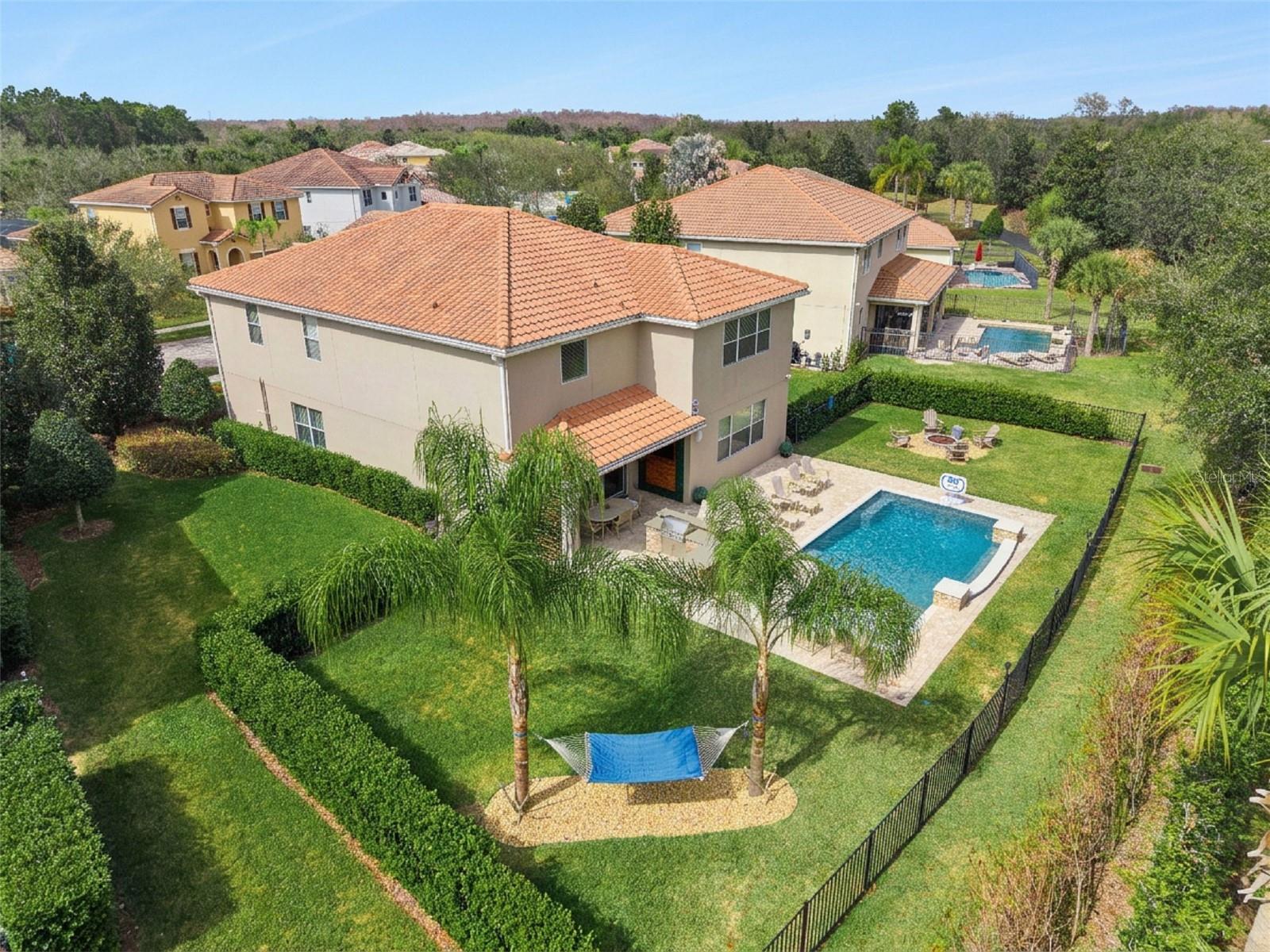 11818 FIORE DR
