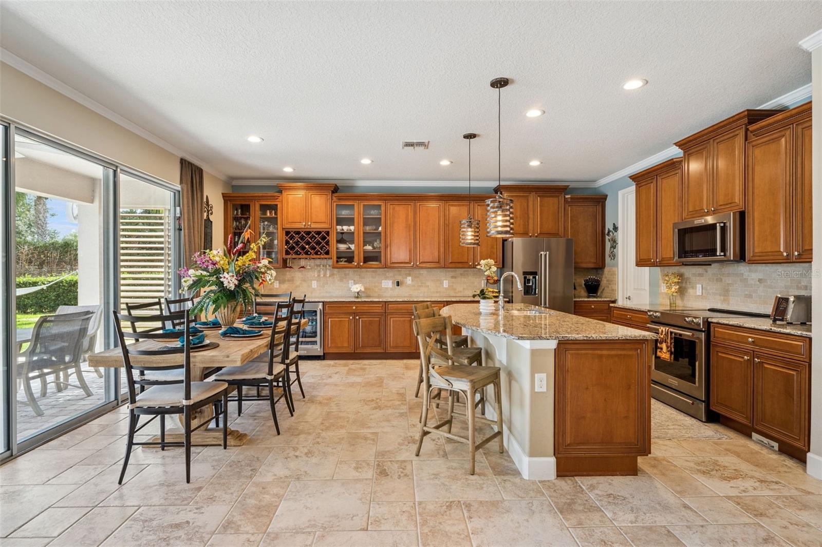 11818 FIORE DR