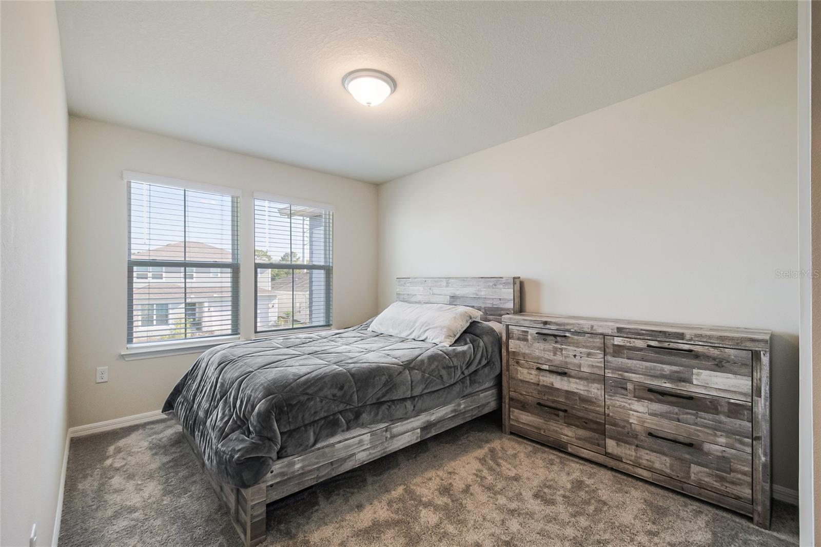 6938 REVERIE PARK AVE