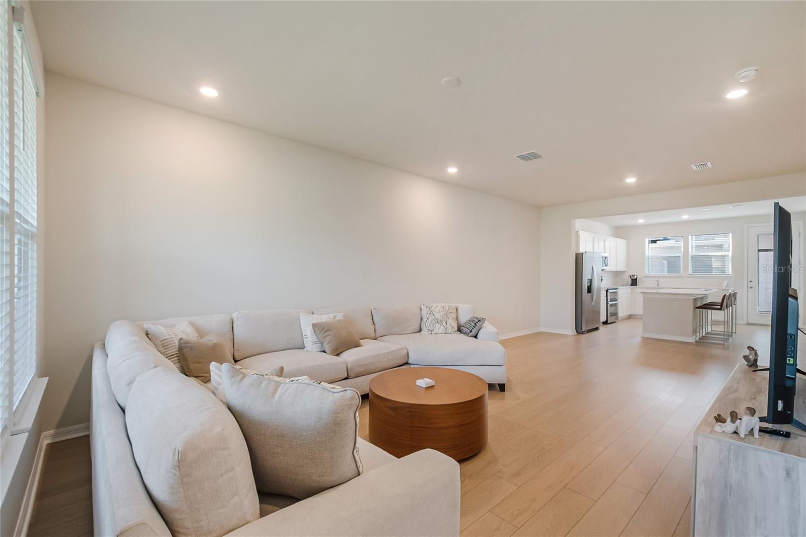 6938 REVERIE PARK AVE