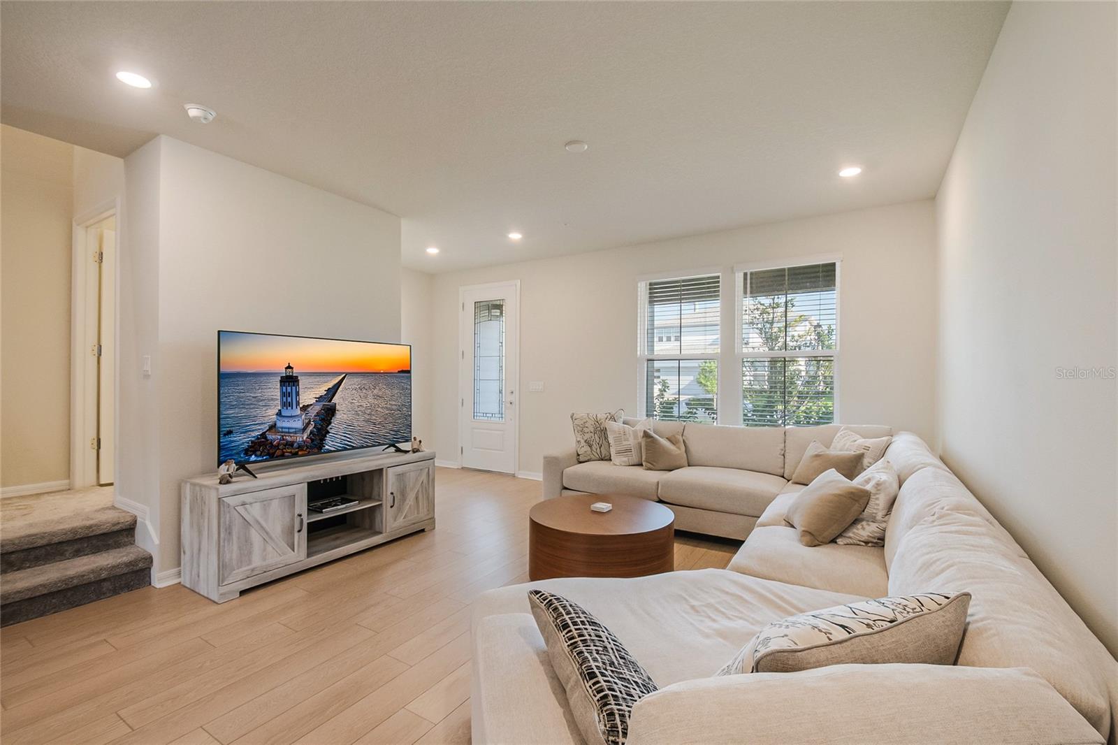 6938 REVERIE PARK AVE