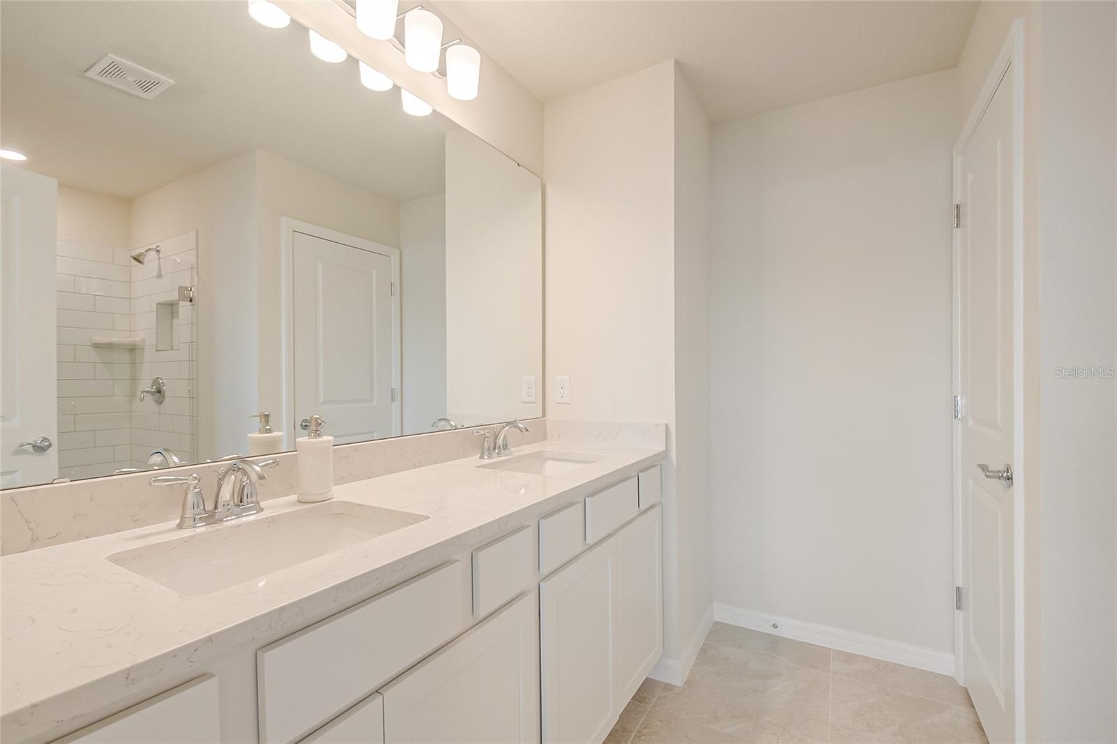 6938 REVERIE PARK AVE