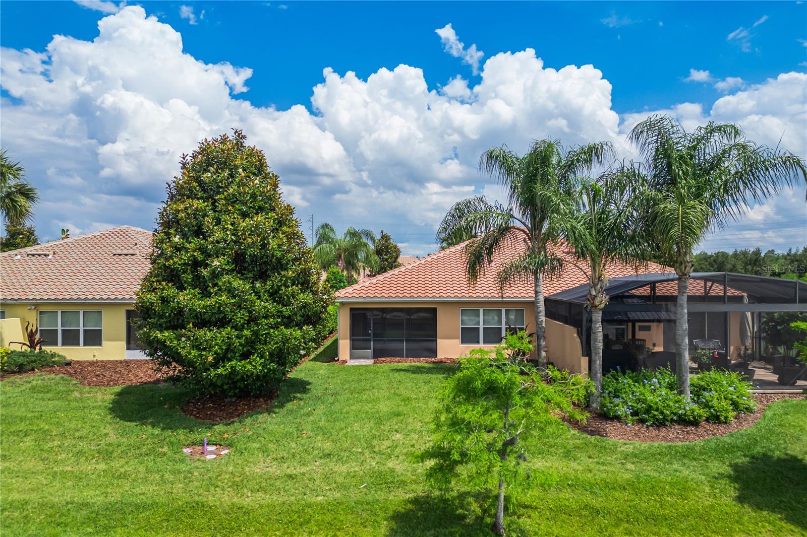 12126 TRIPLETAIL LN