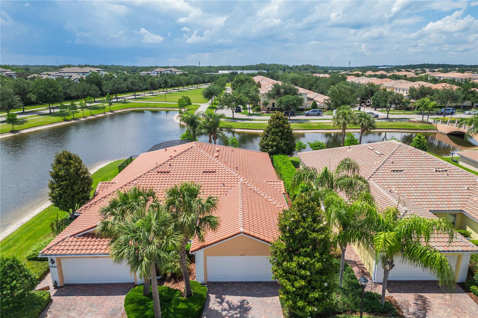 12126 TRIPLETAIL LN