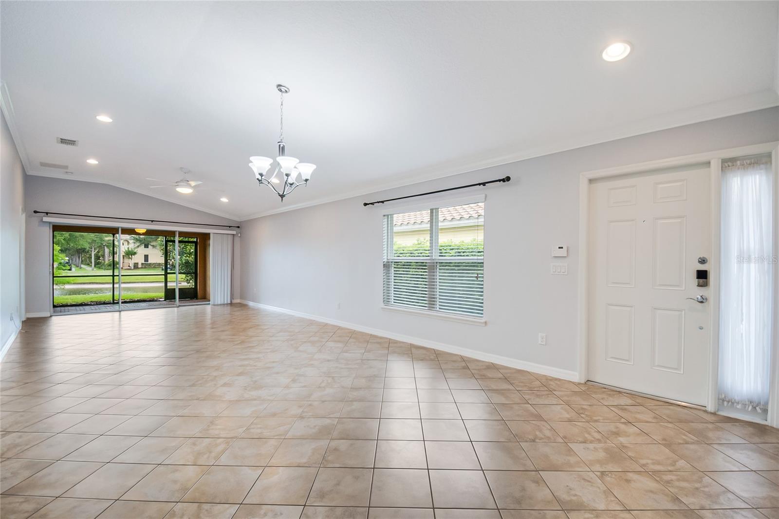 12126 TRIPLETAIL LN