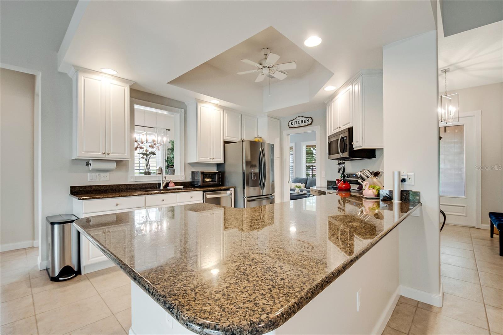 12180 OBELIA LN