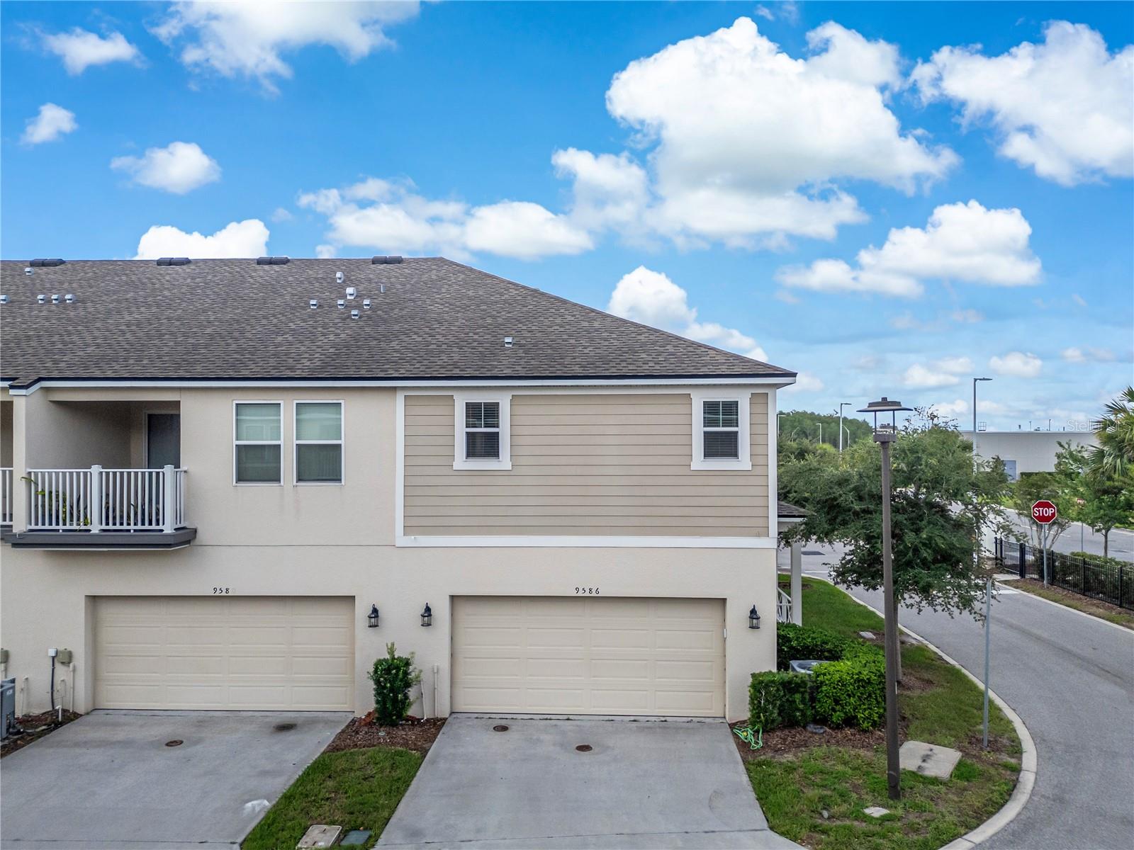 9586 POPLAR RIDGE AVE