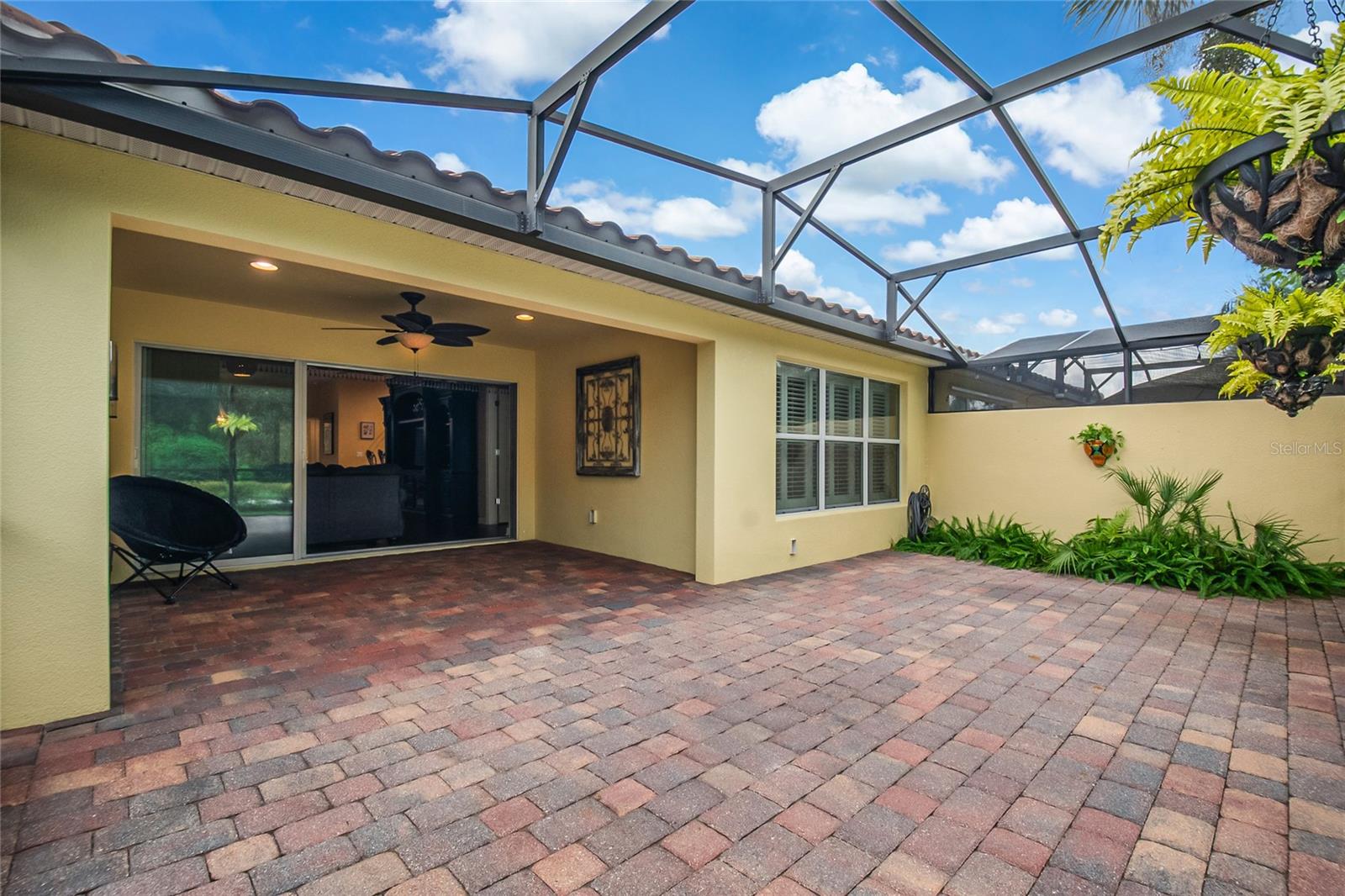 11951 FIORE DR