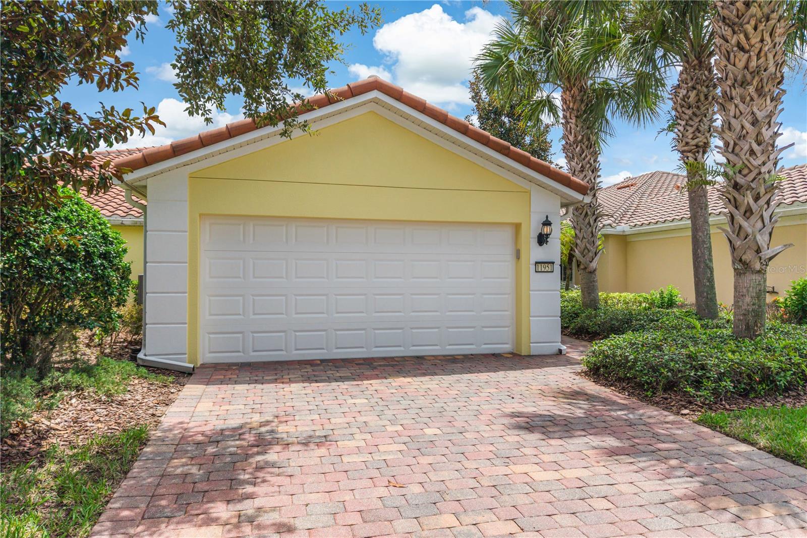 11951 FIORE DR