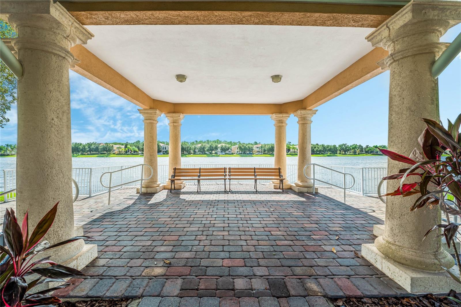 11951 FIORE DR