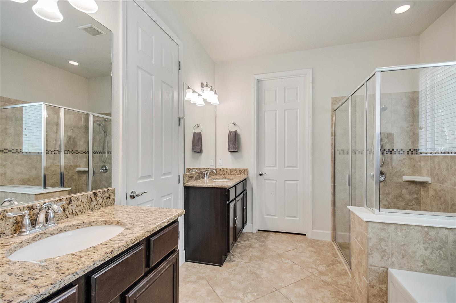11905 AUTUMN FERN LN
