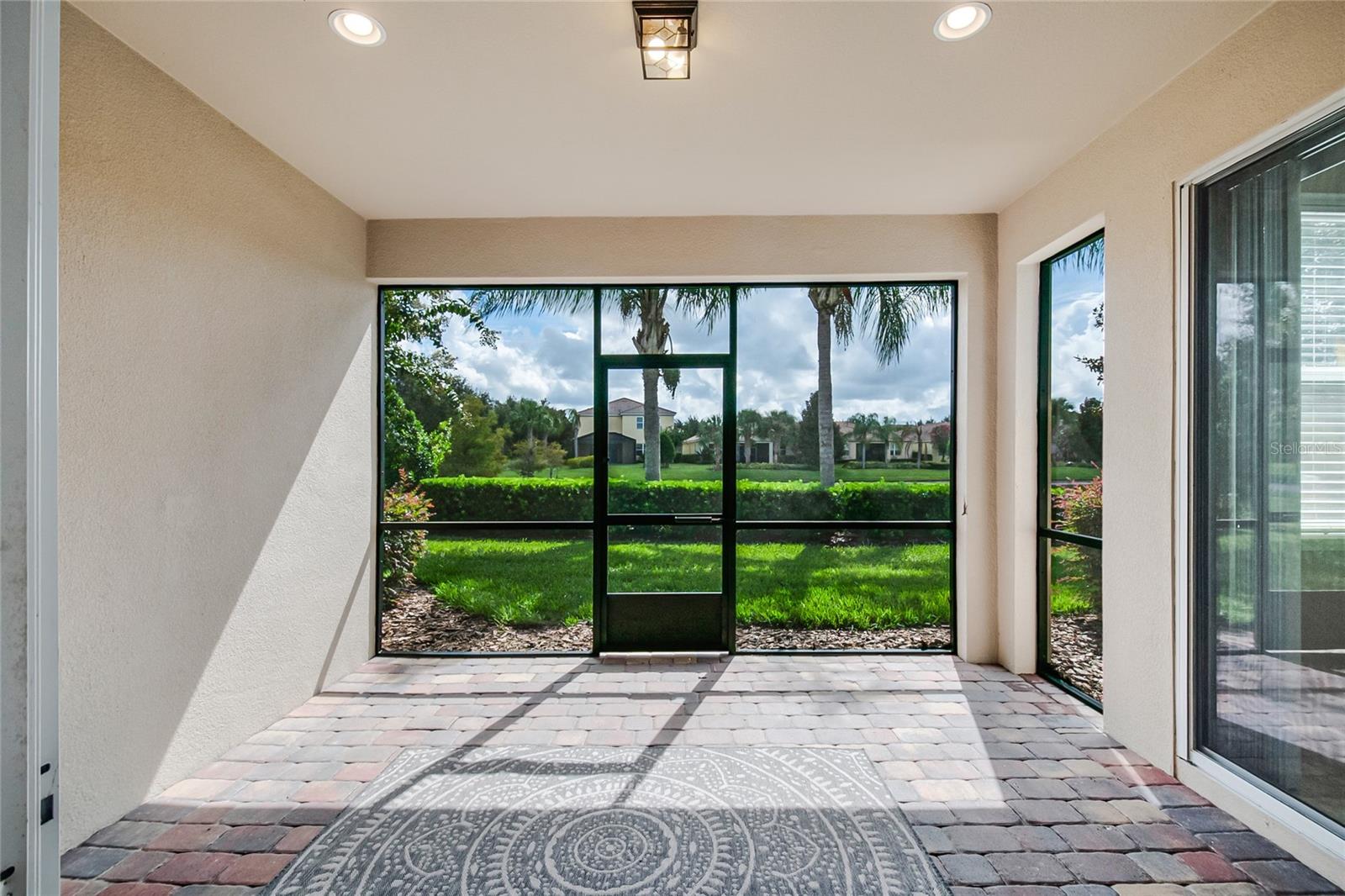 11905 AUTUMN FERN LN