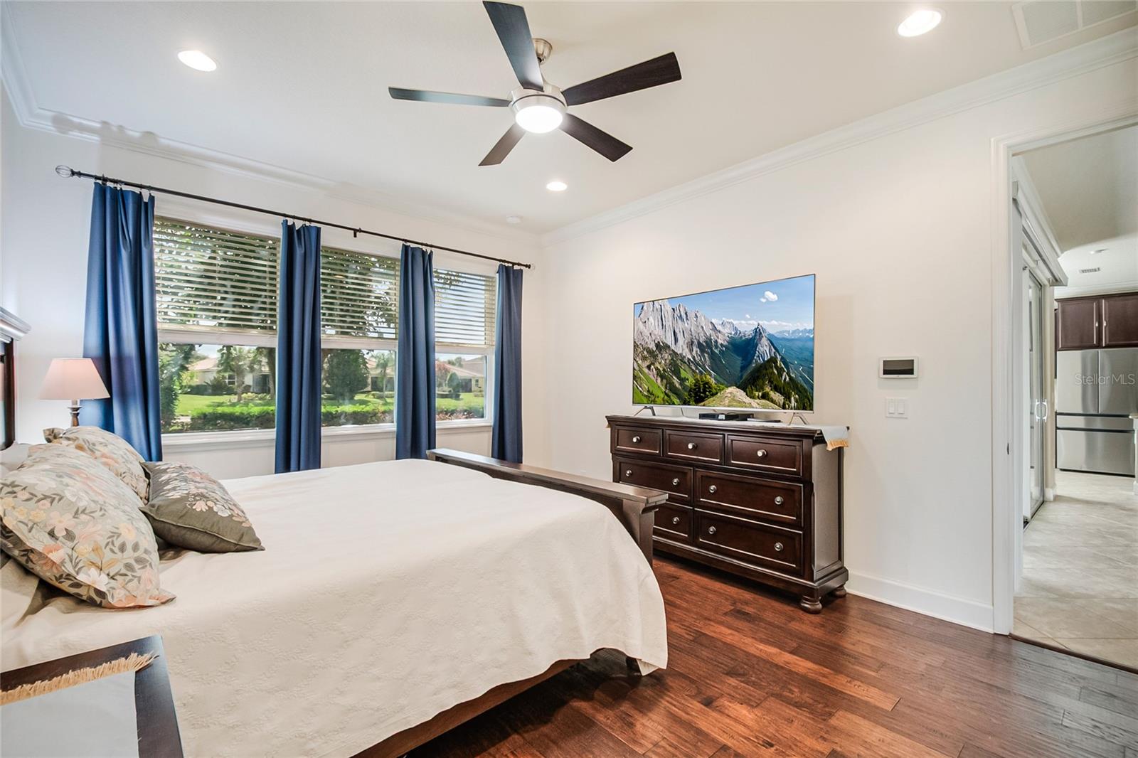 11905 AUTUMN FERN LN