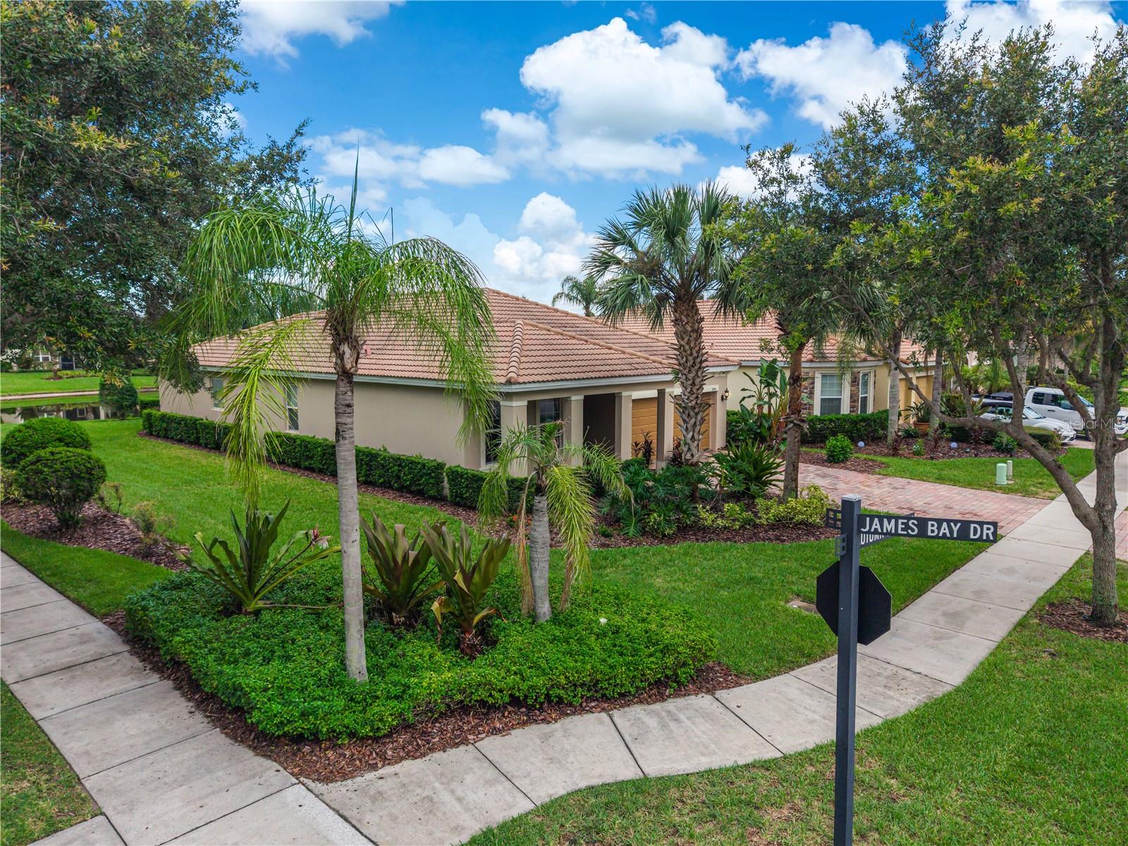 11905 AUTUMN FERN LN