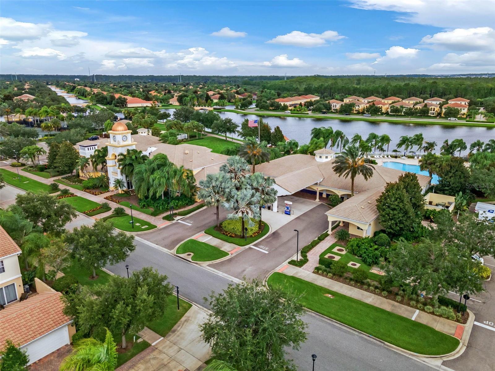 12129 BREDA LN