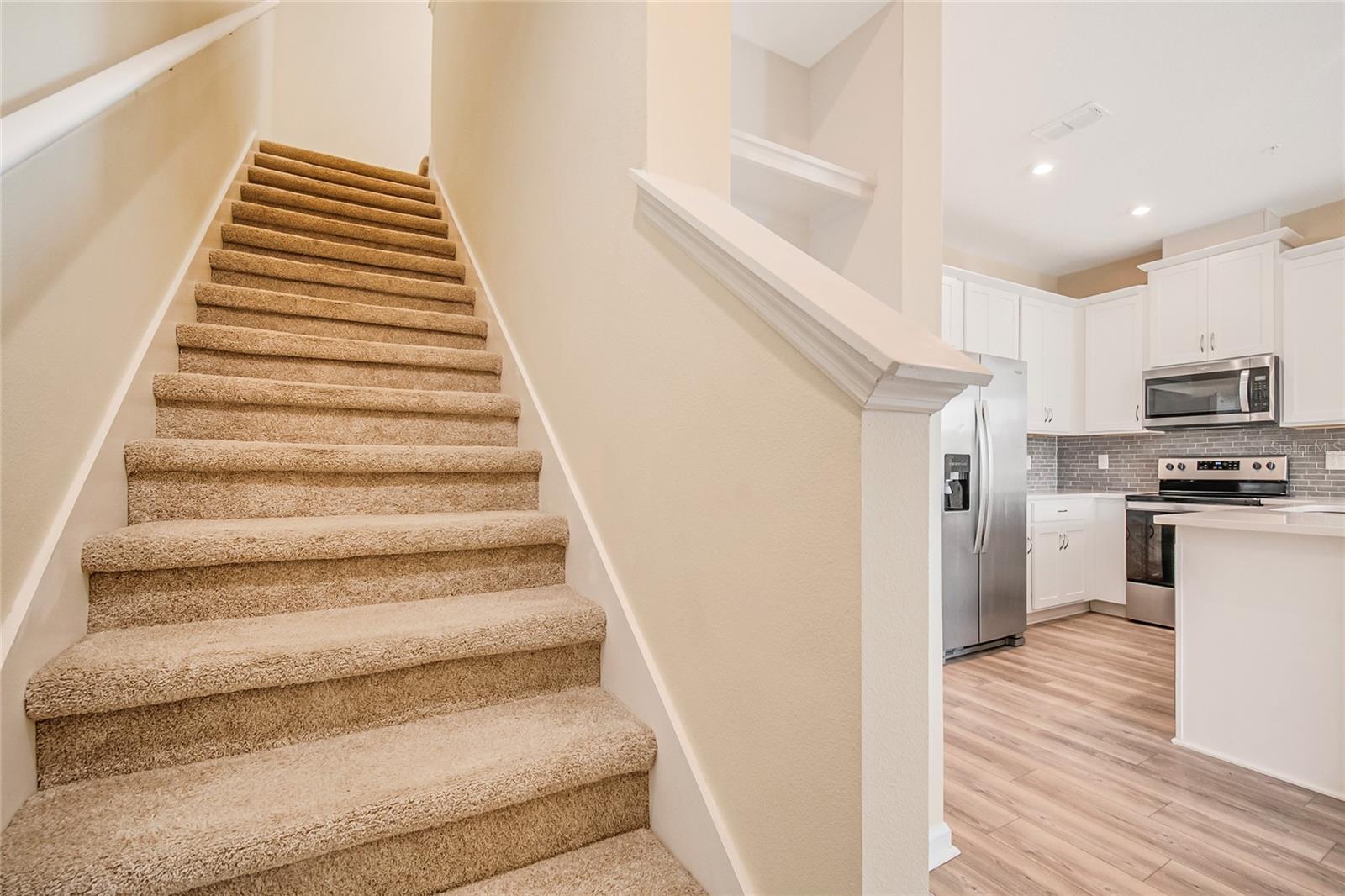 7774 CLOVE HITCH WAY