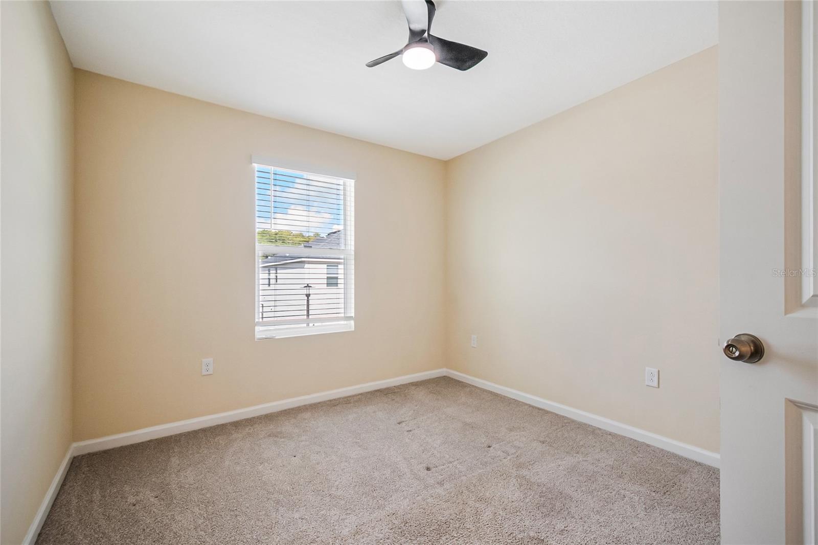 7774 CLOVE HITCH WAY