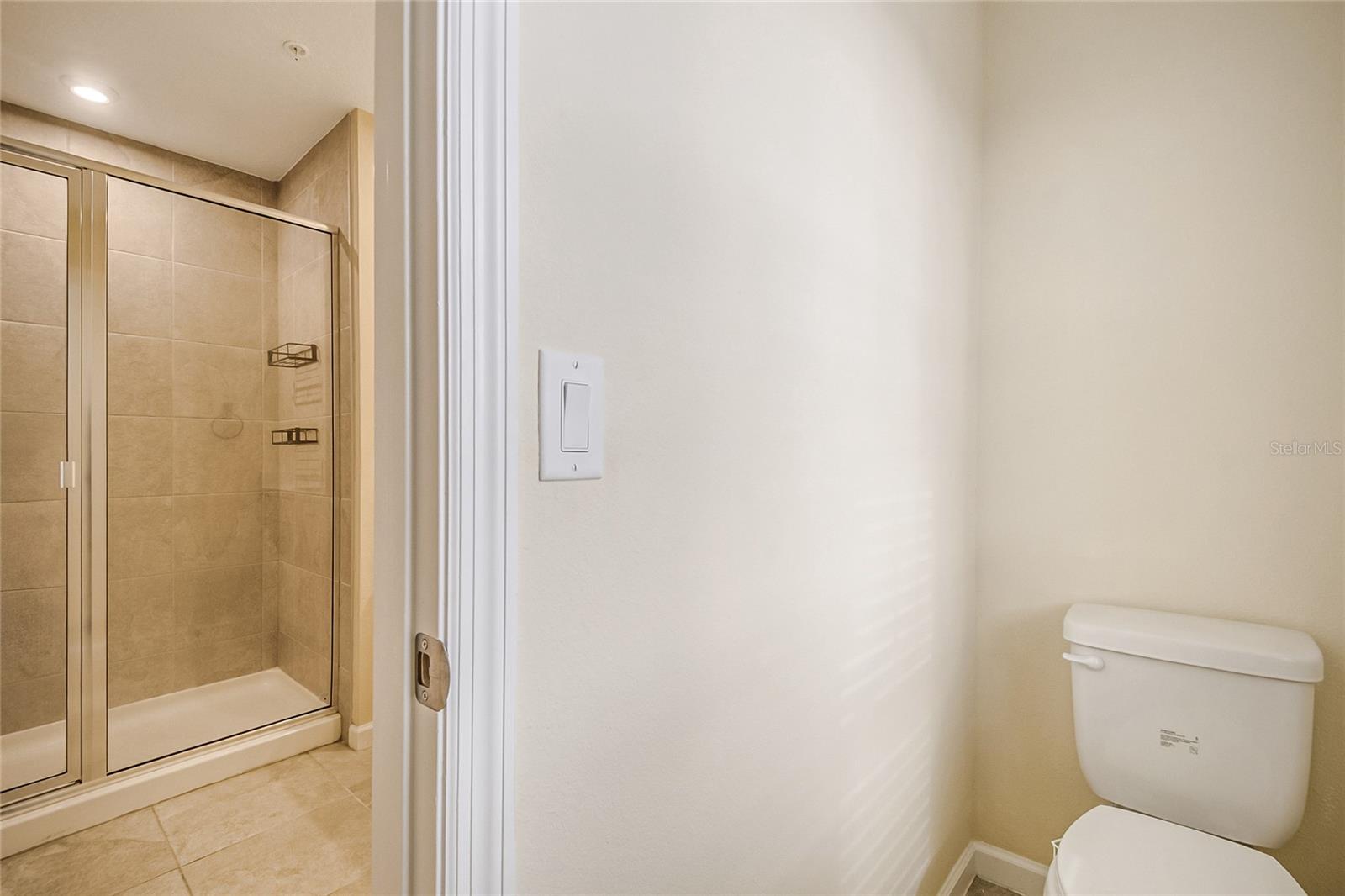 7774 CLOVE HITCH WAY