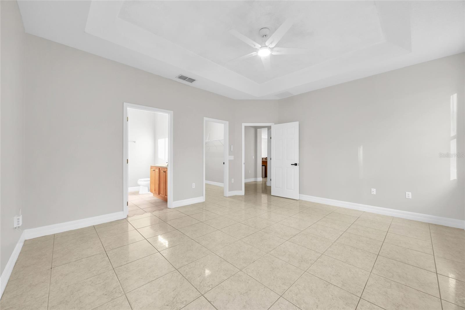10354 STRATFORD POINTE AVE