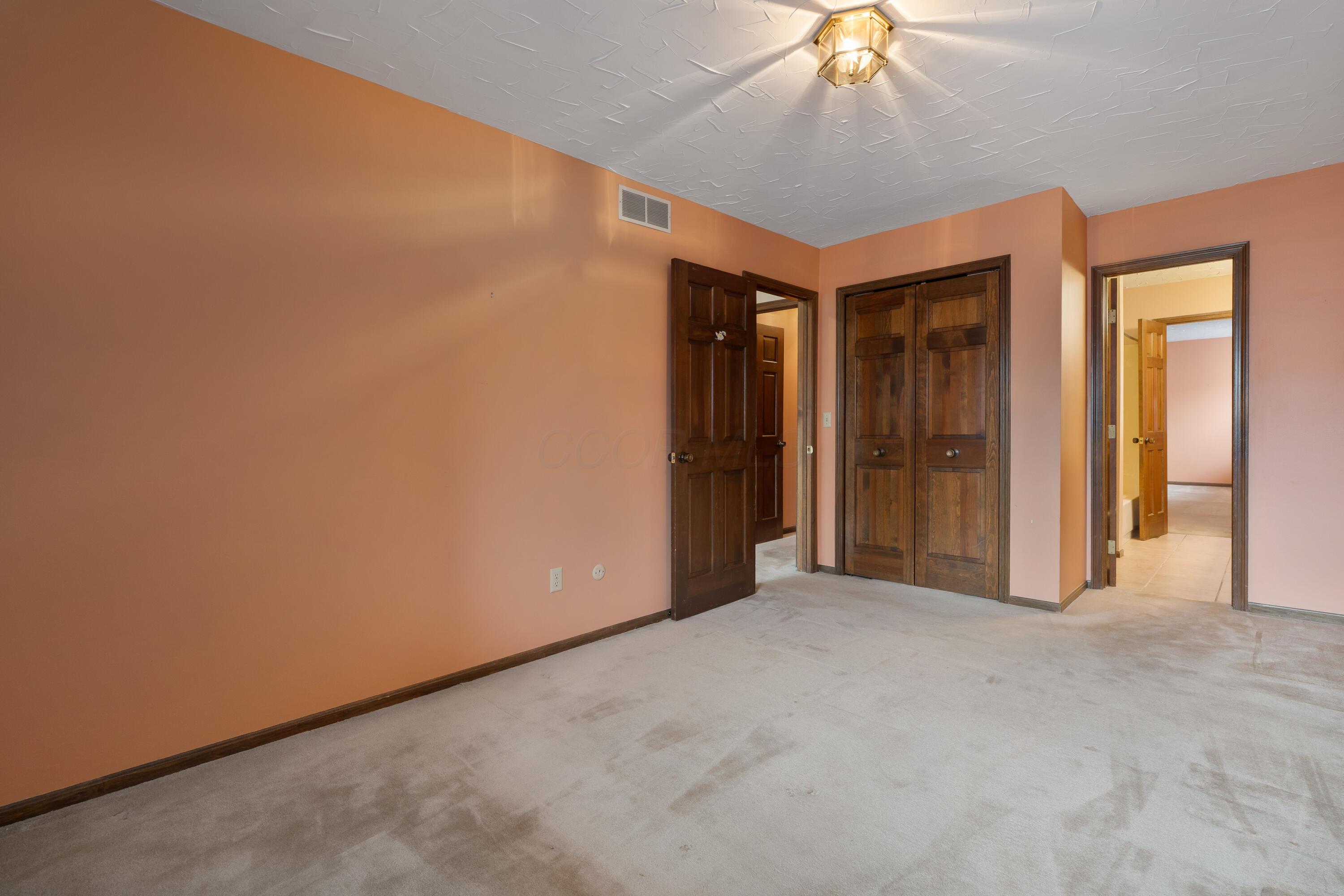 3311 Mansion Way
