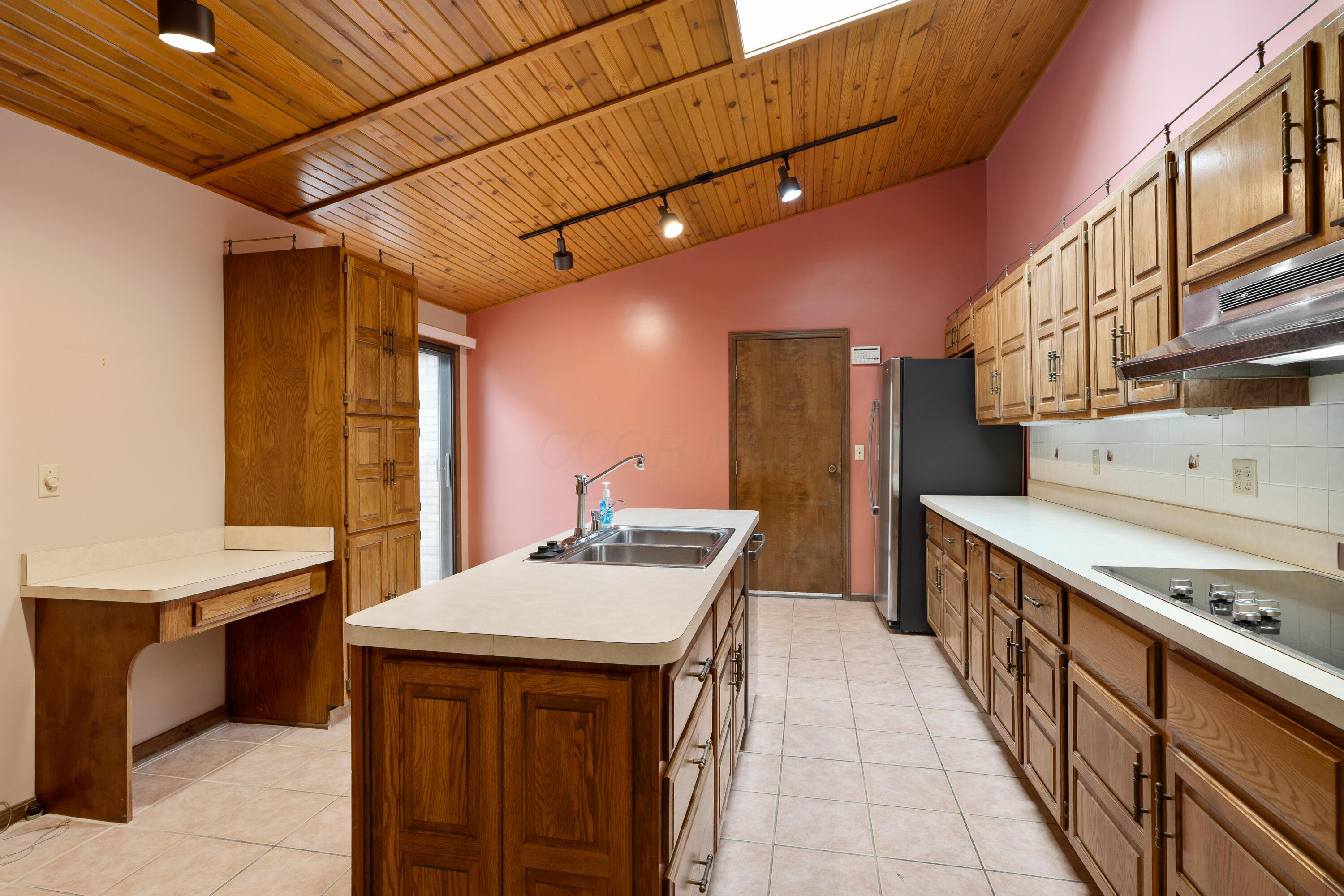 3311 Mansion Way