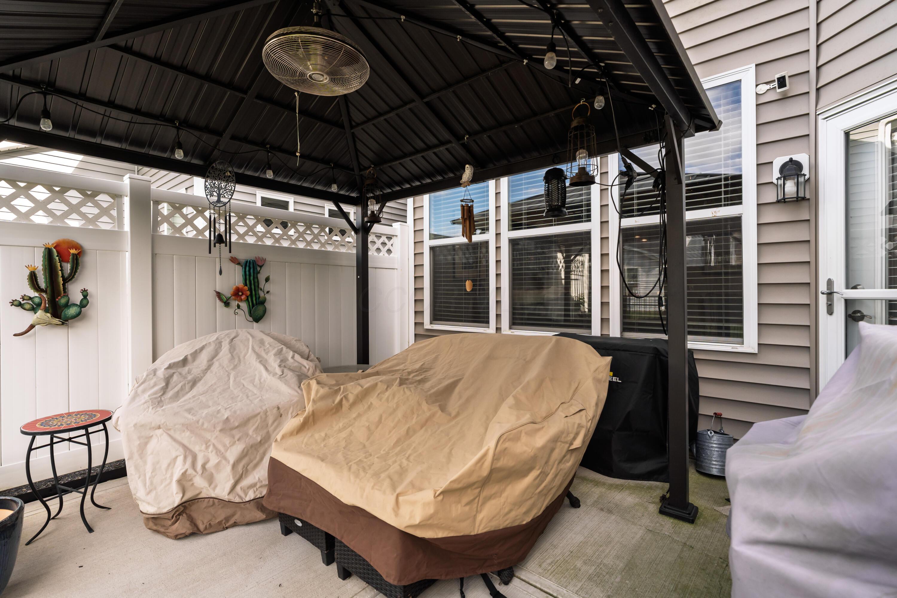 6674 Cat Singer Circle South, Hilliard