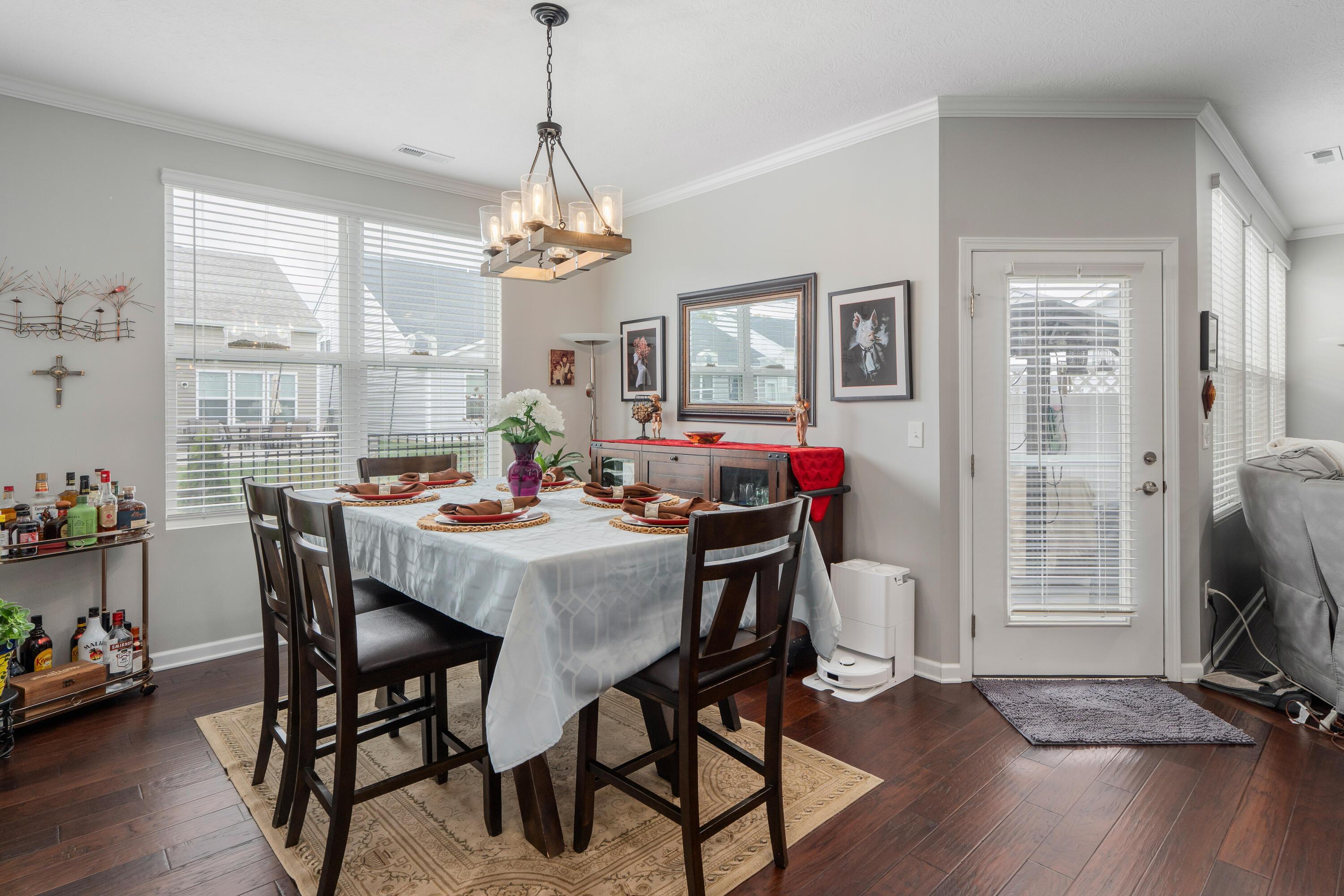 6674 Cat Singer Circle South, Hilliard