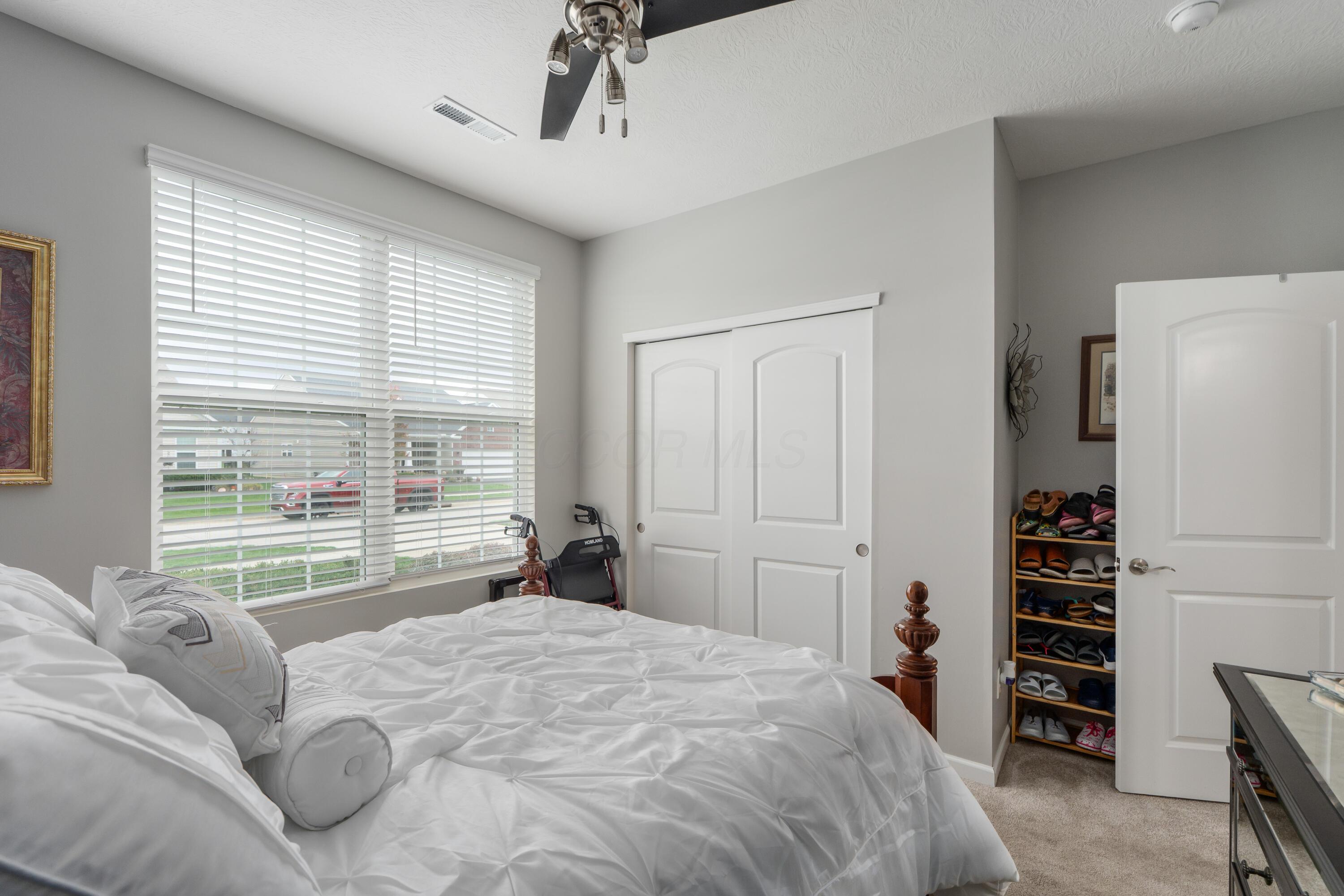 6674 Cat Singer Circle South, Hilliard