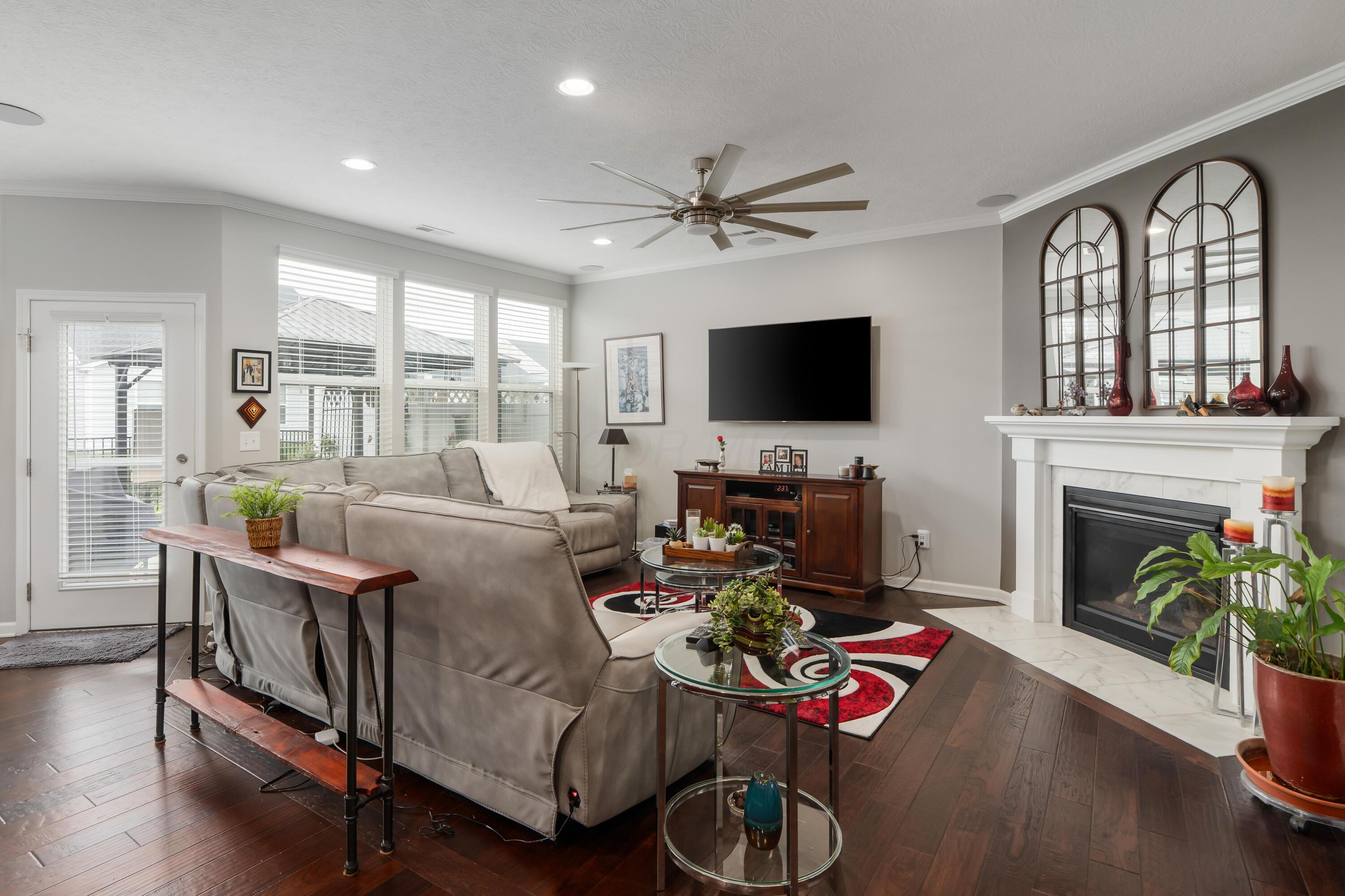 6674 Cat Singer Circle South, Hilliard