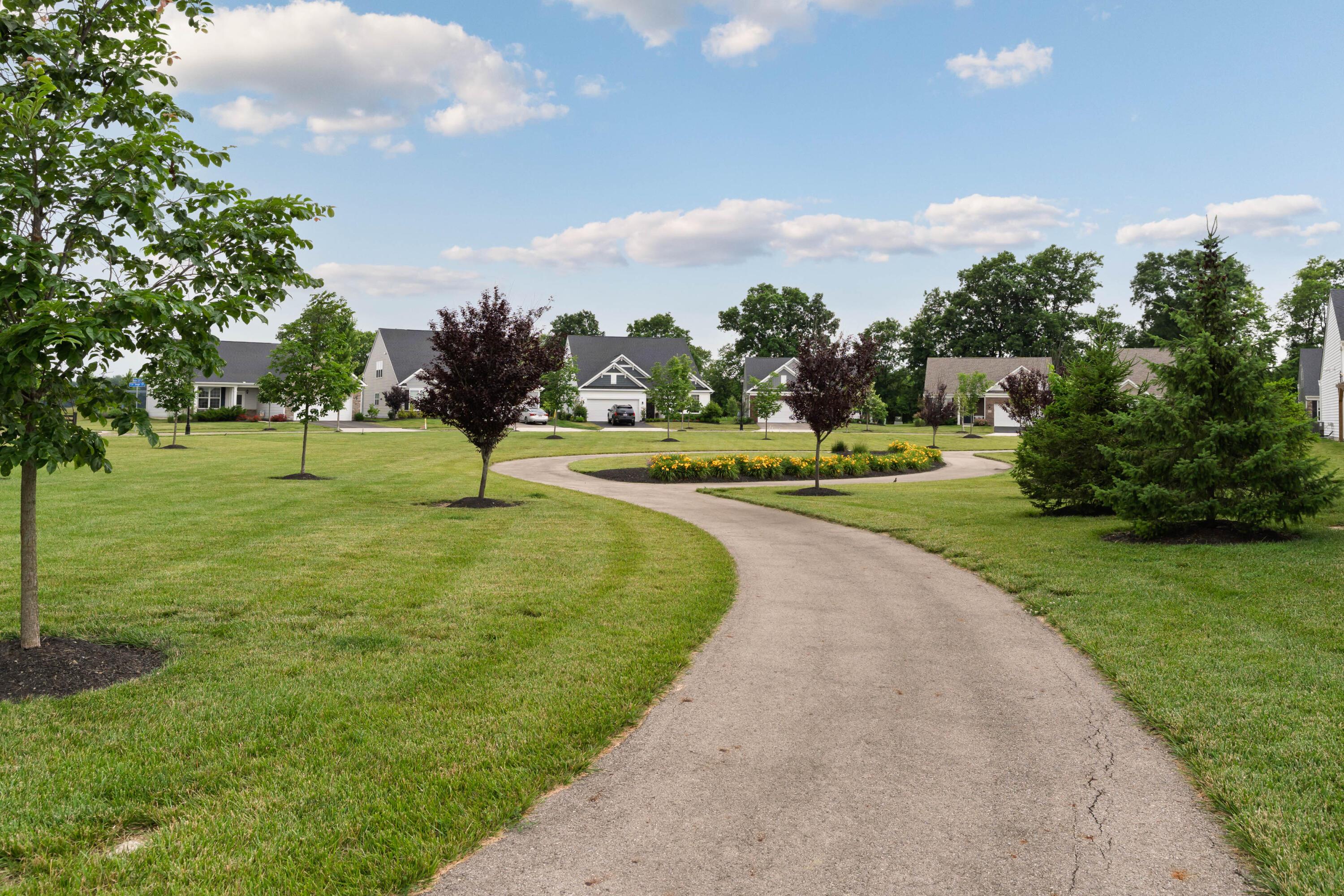 6674 Cat Singer Circle South, Hilliard