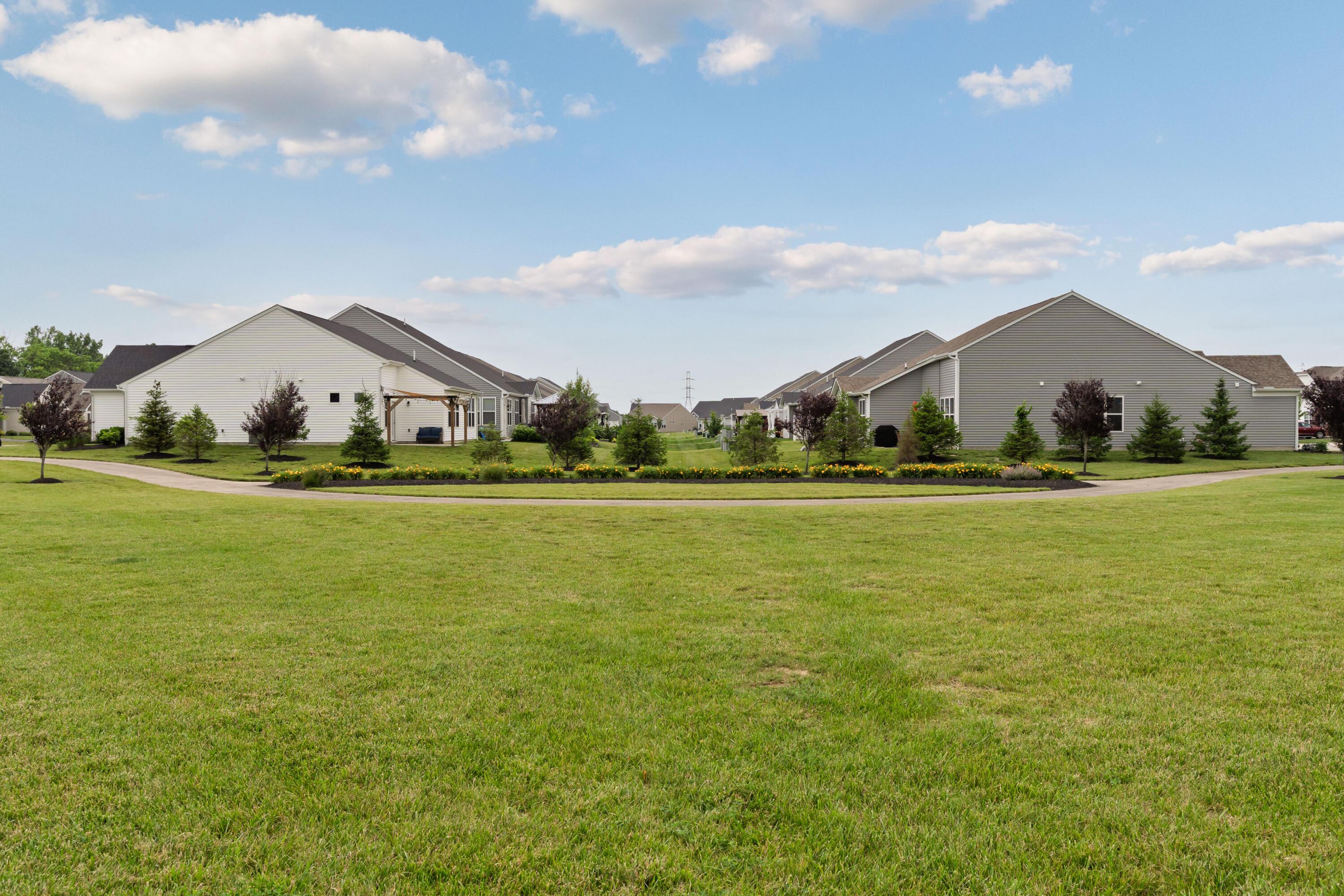 6674 Cat Singer Circle South, Hilliard