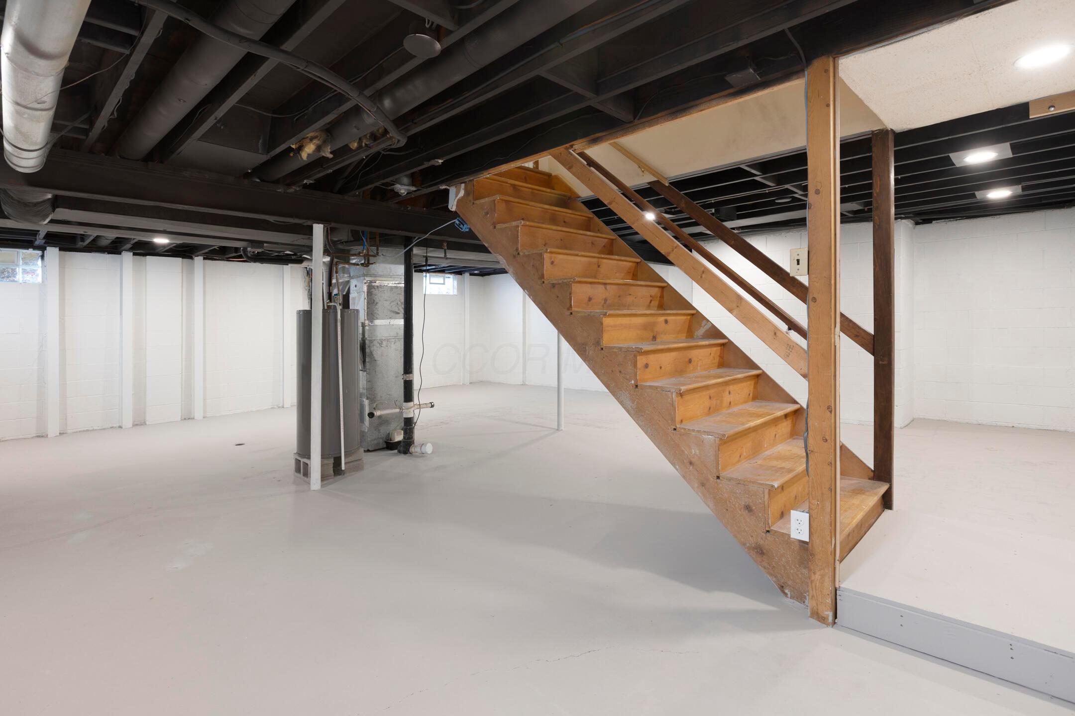 1390 Sugarberry Court