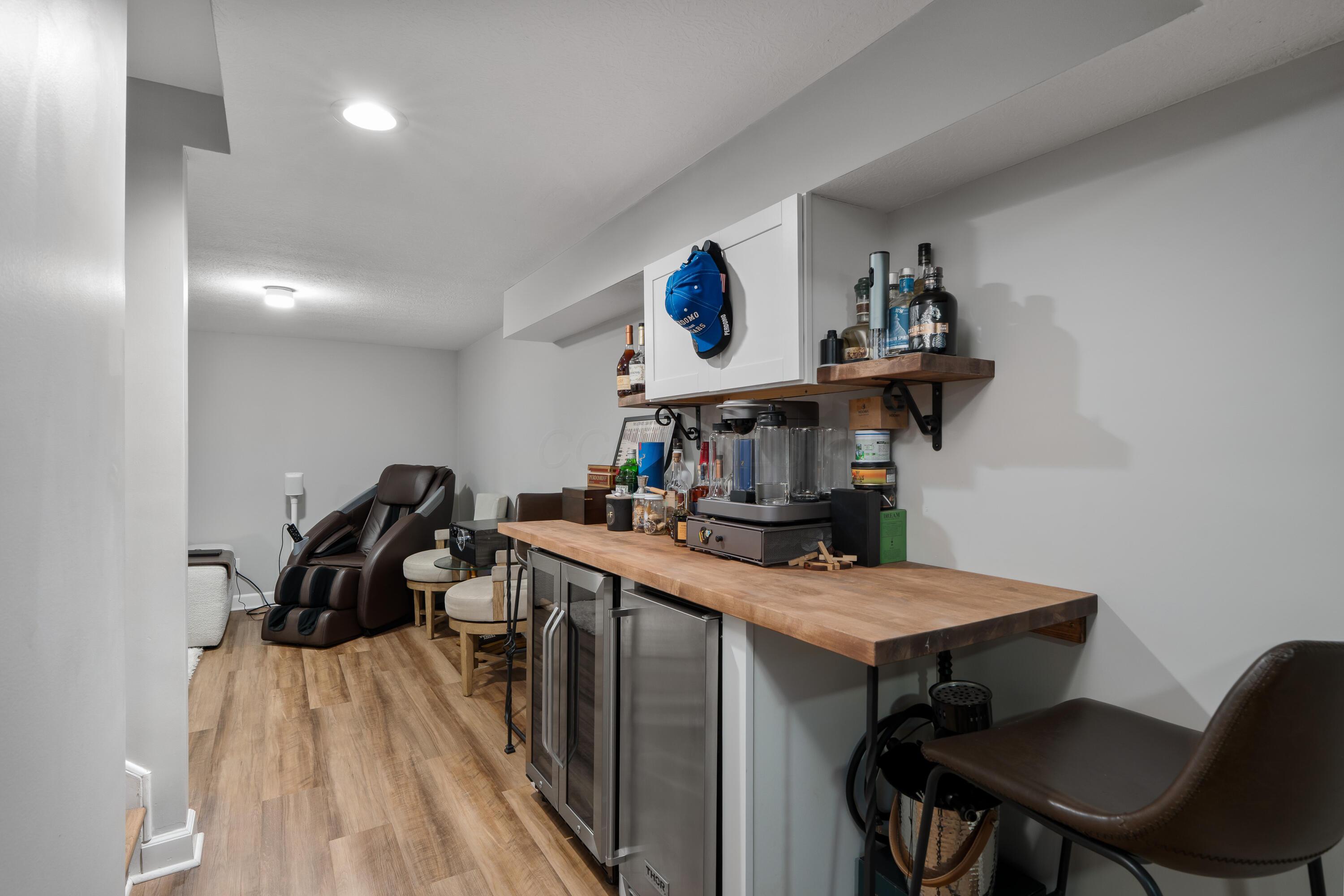 652 Eastmoor Boulevard