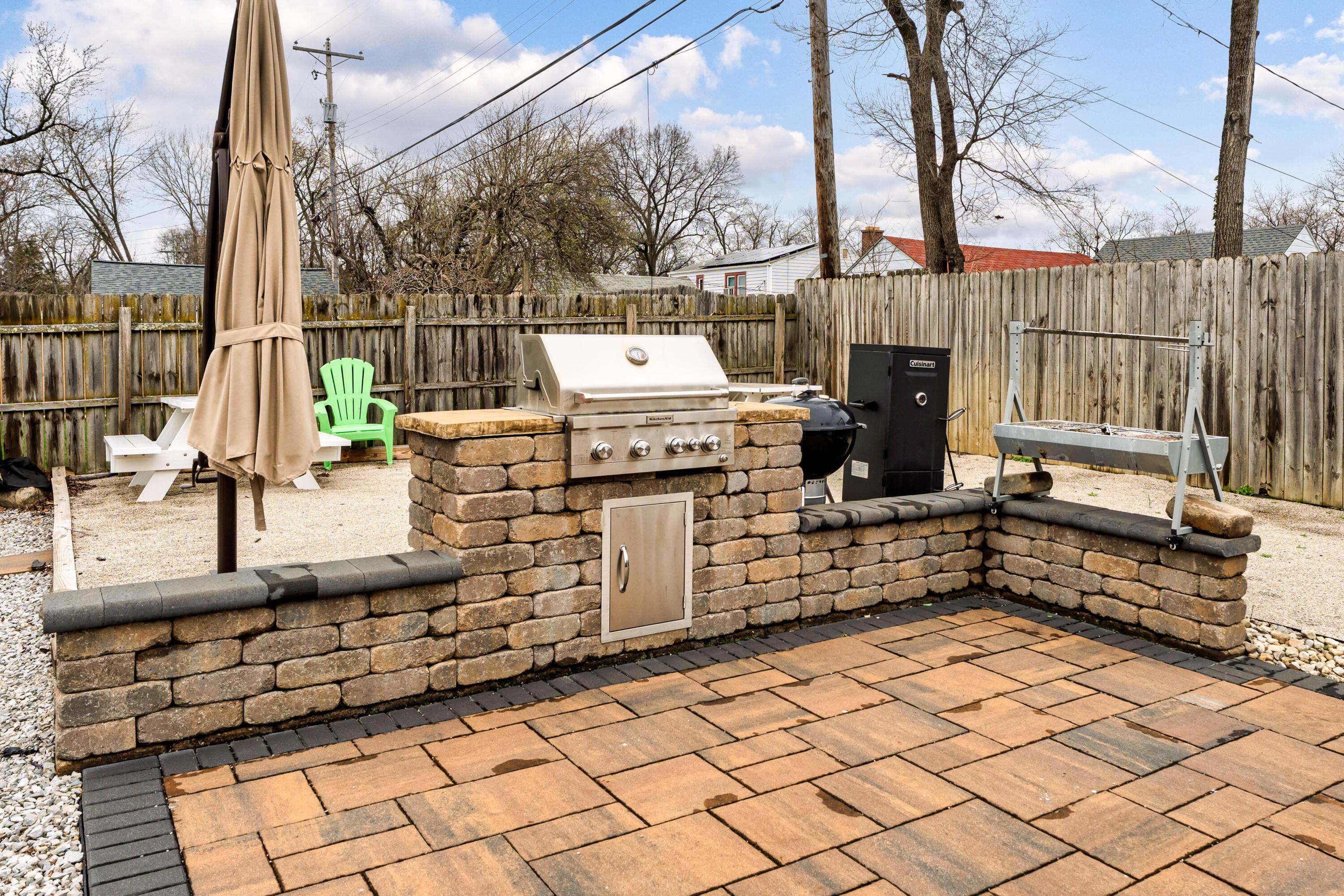 652 Eastmoor Boulevard