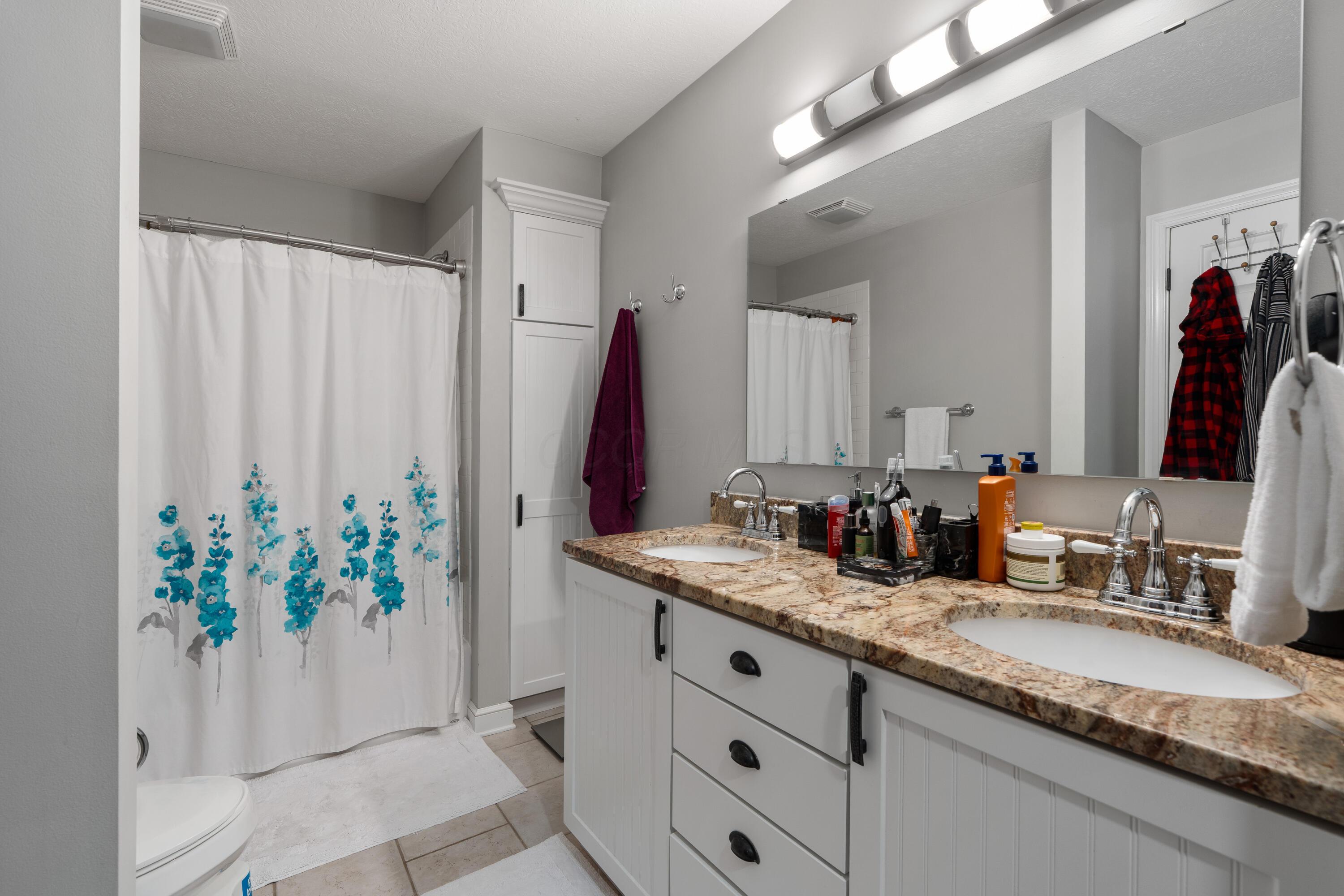 652 Eastmoor Boulevard